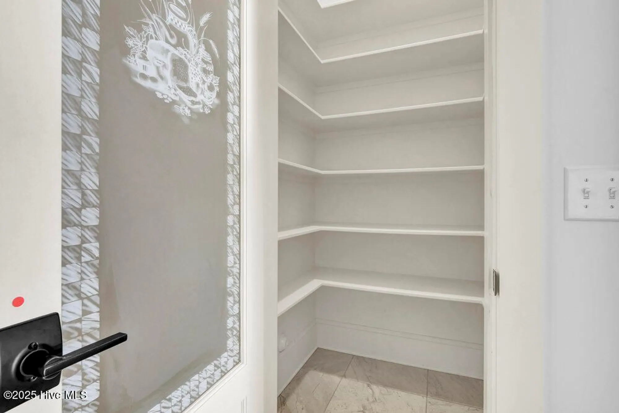 Property Slideshow image 28 of 128 | 3623 white cliffs dr, Castle Hayne, NC, 28429