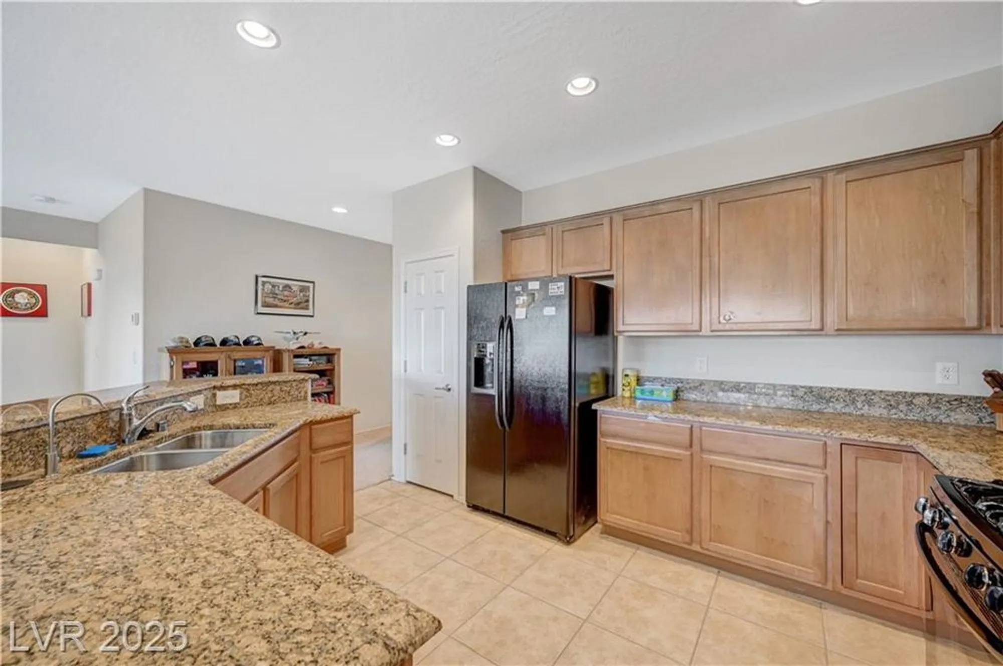 Property Slideshow image 3 of 40 | 2413 great auk ave, North Las Vegas, NV, 89084