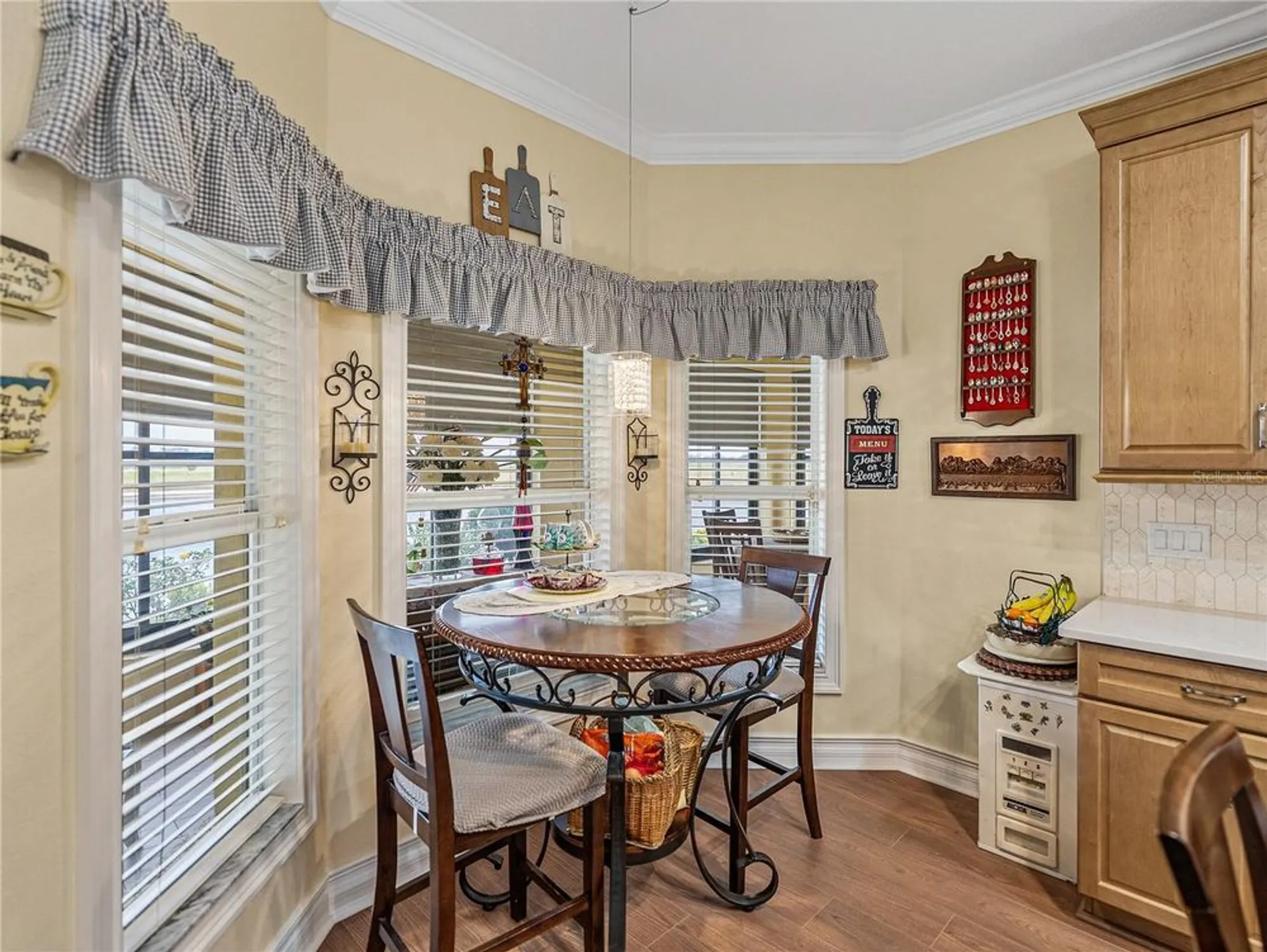 Property Slideshow image 25 of 86 | 4081 dunmore dr, Lake Wales, FL, 33859