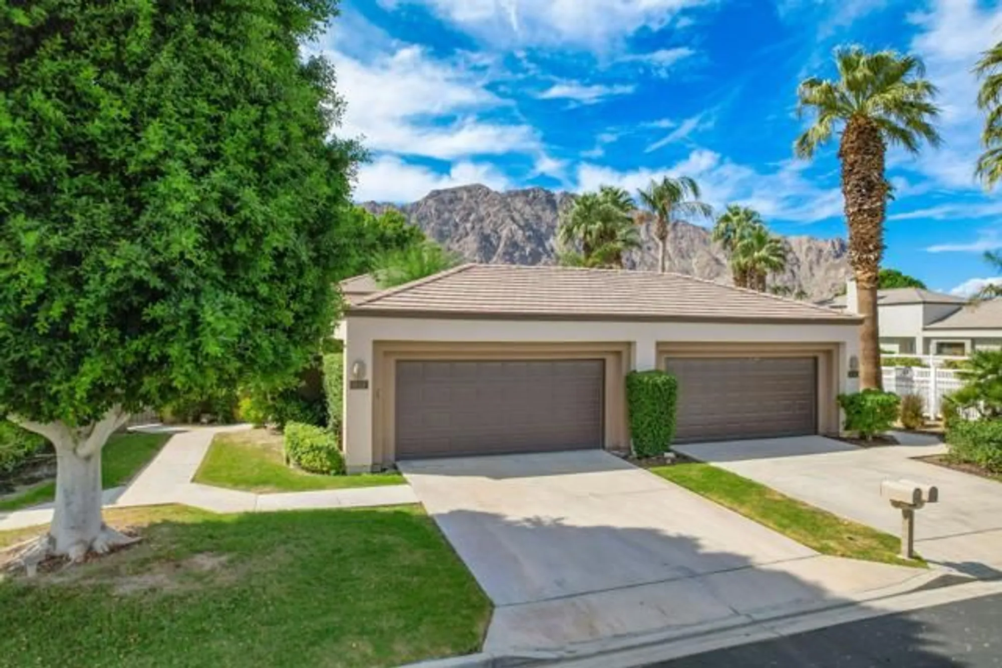 Property Slideshow image 2 of 44 | 55113 shoal crk, La Quinta, CA, 92253