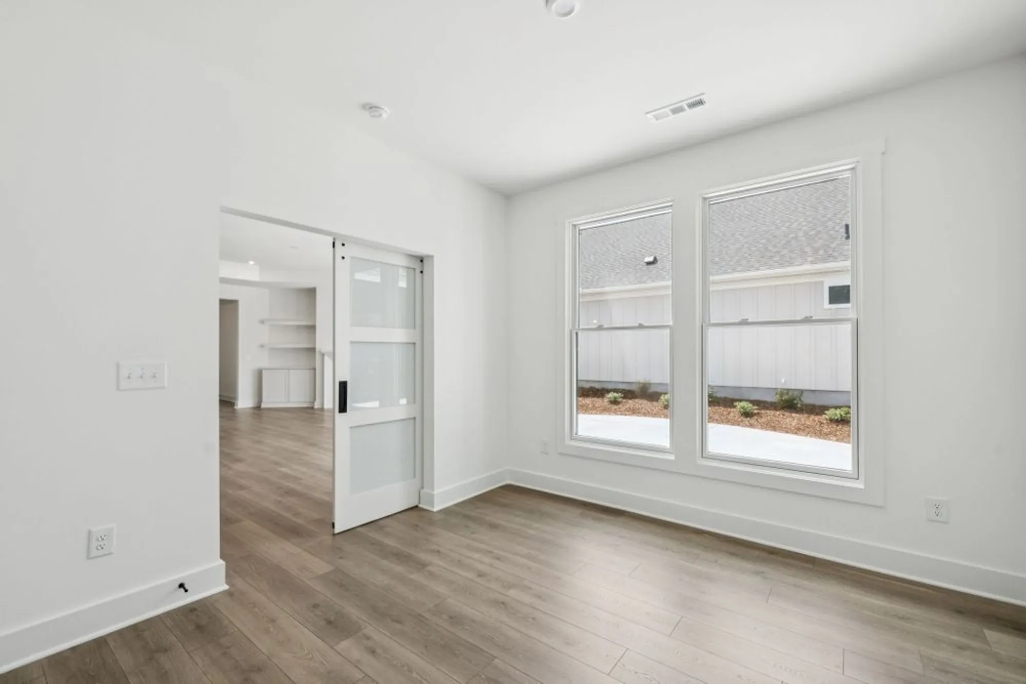 Property Slideshow image 26 of 67 | 516 restoration dr, Smyrna, TN, 37167