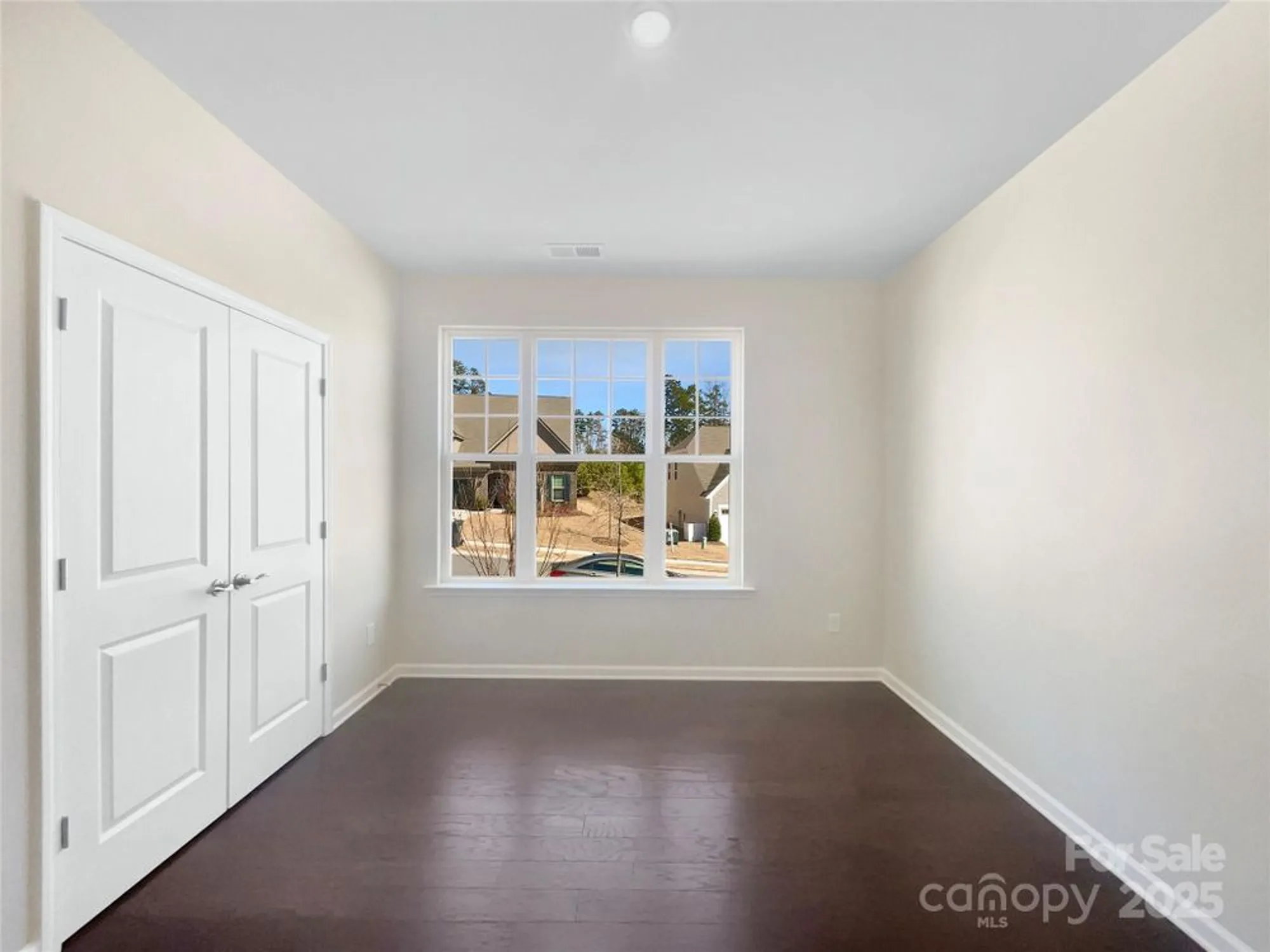 Property Slideshow image 10 of 22 | 15633 aviary orchard way, Charlotte, NC, 28278