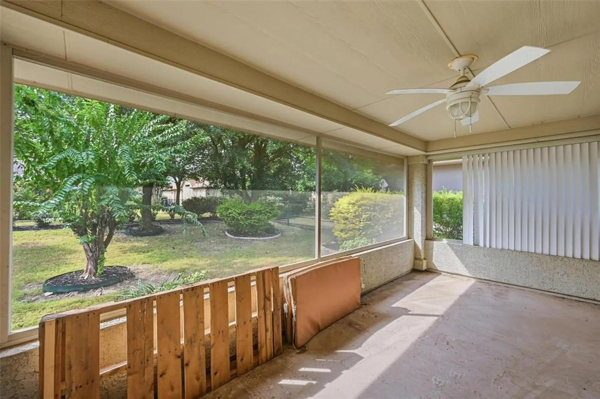 Property Slideshow image 33 of 39 | 10417 belvedere dr, Denton, TX, 76207