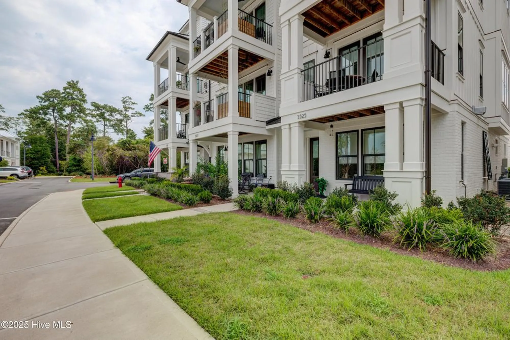 Property Slideshow image 13 of 86 | 3525 watercraft ferry ave, Wilmington, NC, 28412