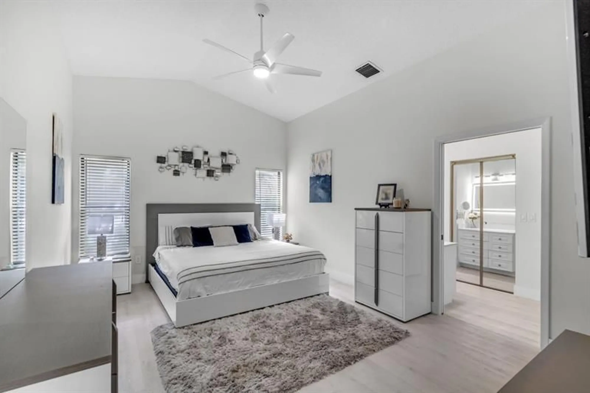 Property Slideshow image 13 of 27 | 1300 nw 26th ln, Delray Beach, FL, 33445