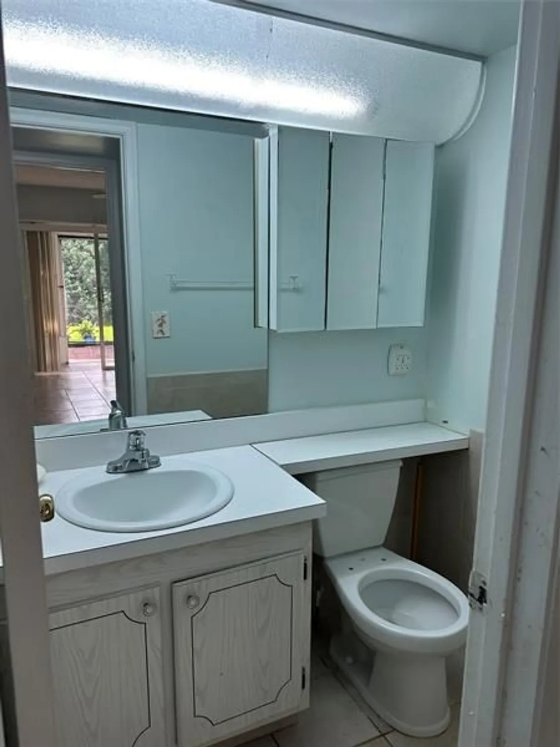 Property Slideshow image 14 of 18 | 66 windsor d, West Palm Beach, FL, 33417