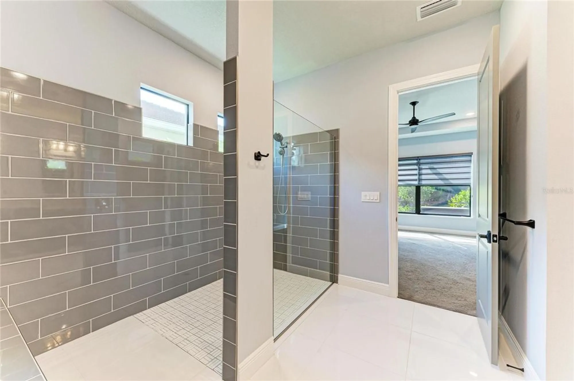 Property Slideshow image 10 of 39 | 17424 cresswind ter, Bradenton, FL, 34211