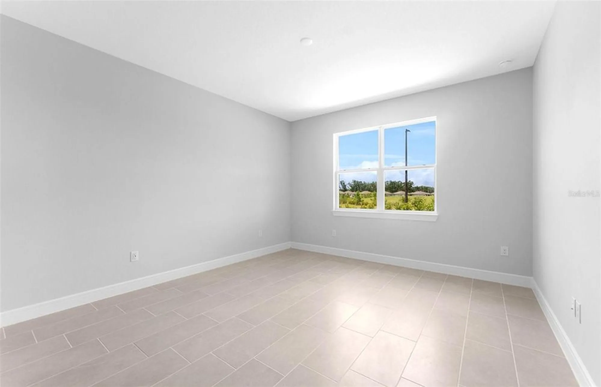 Property Slideshow image 7 of 33 | 8323 sw 58th loop, Ocala, FL, 34481