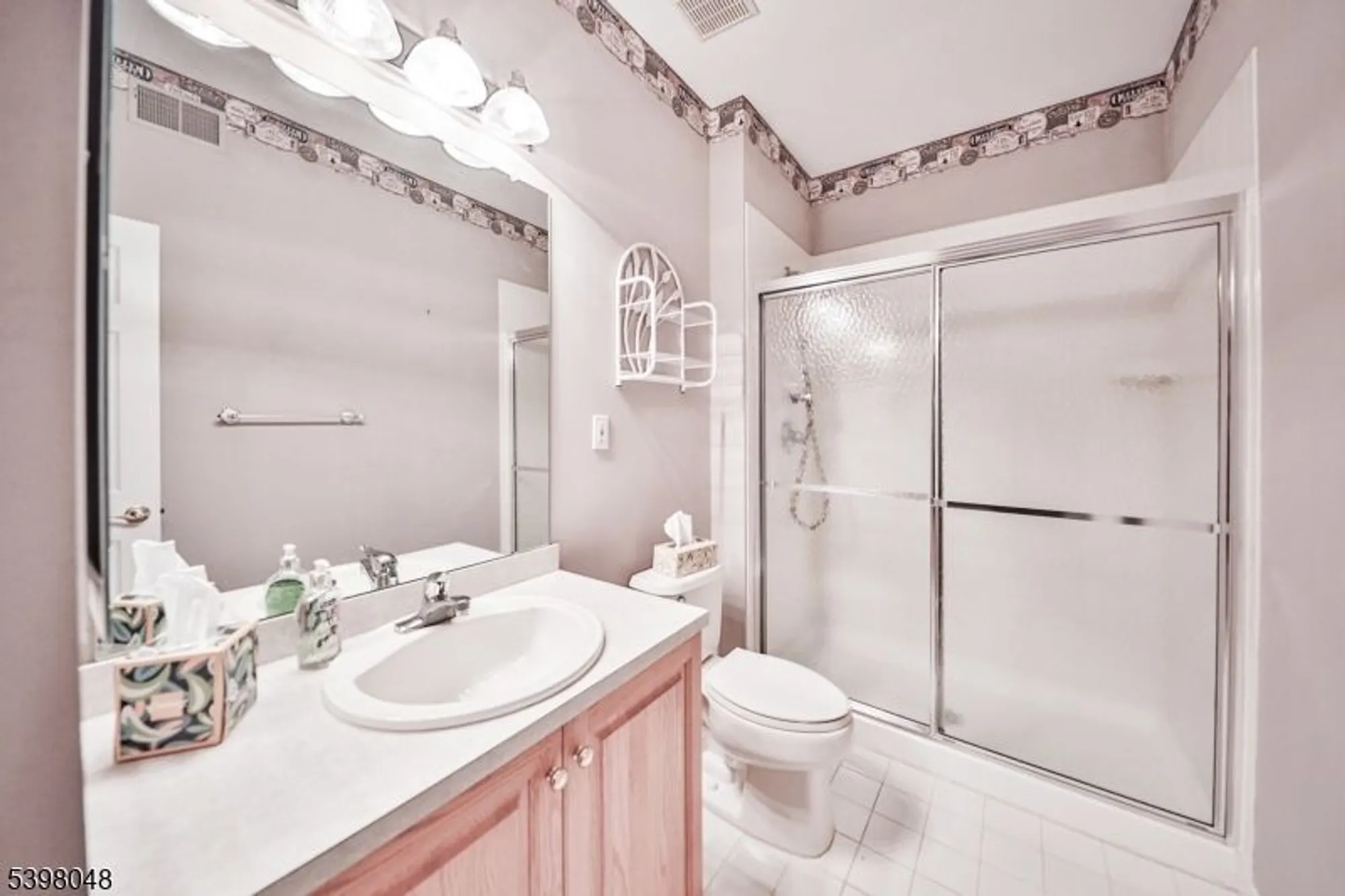 Property Slideshow image 18 of 27 | 107 kensington cir, Belvidere, NJ, 07823