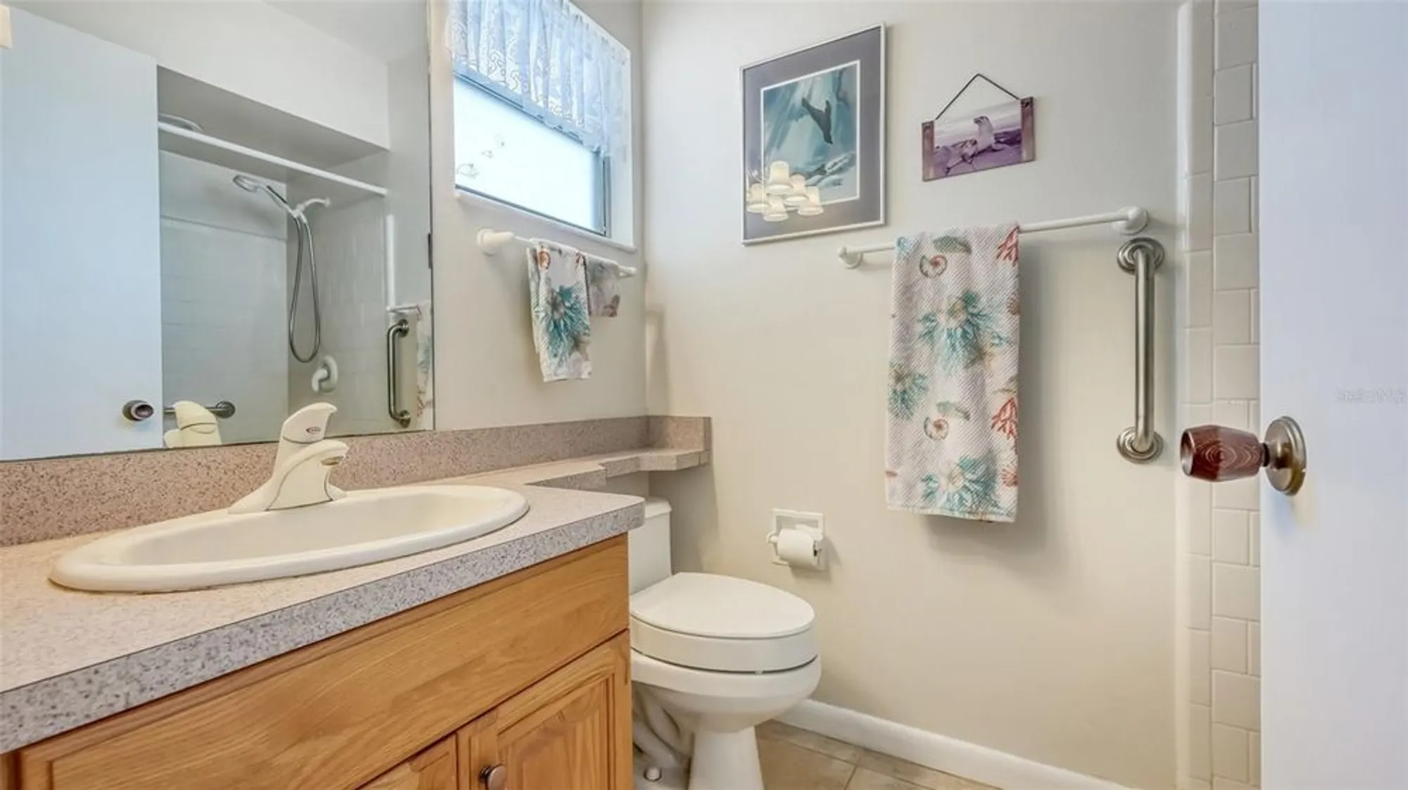 Property Slideshow image 32 of 86 | 2016 riverbluff pkwy v328, Sarasota, FL, 34231