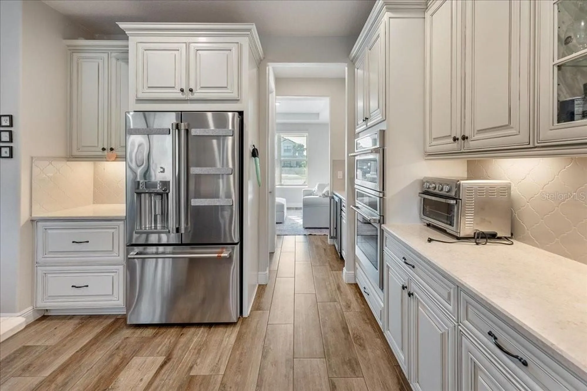 Property Slideshow image 27 of 86 | 10215 milky way cir, Sarasota, FL, 34241