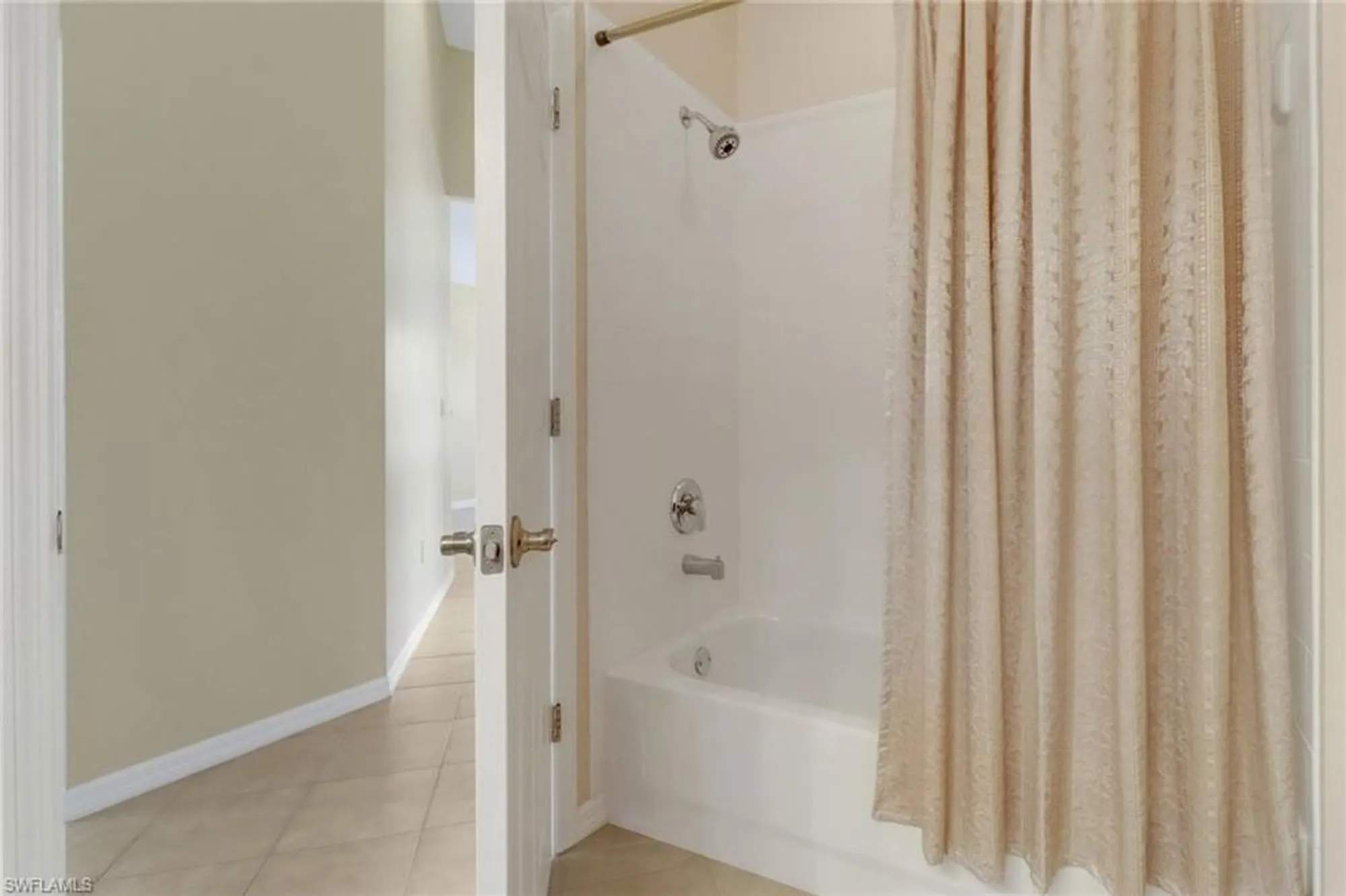 Property Slideshow image 29 of 36 | 20141 seagrove st 308, Estero, FL, 33928