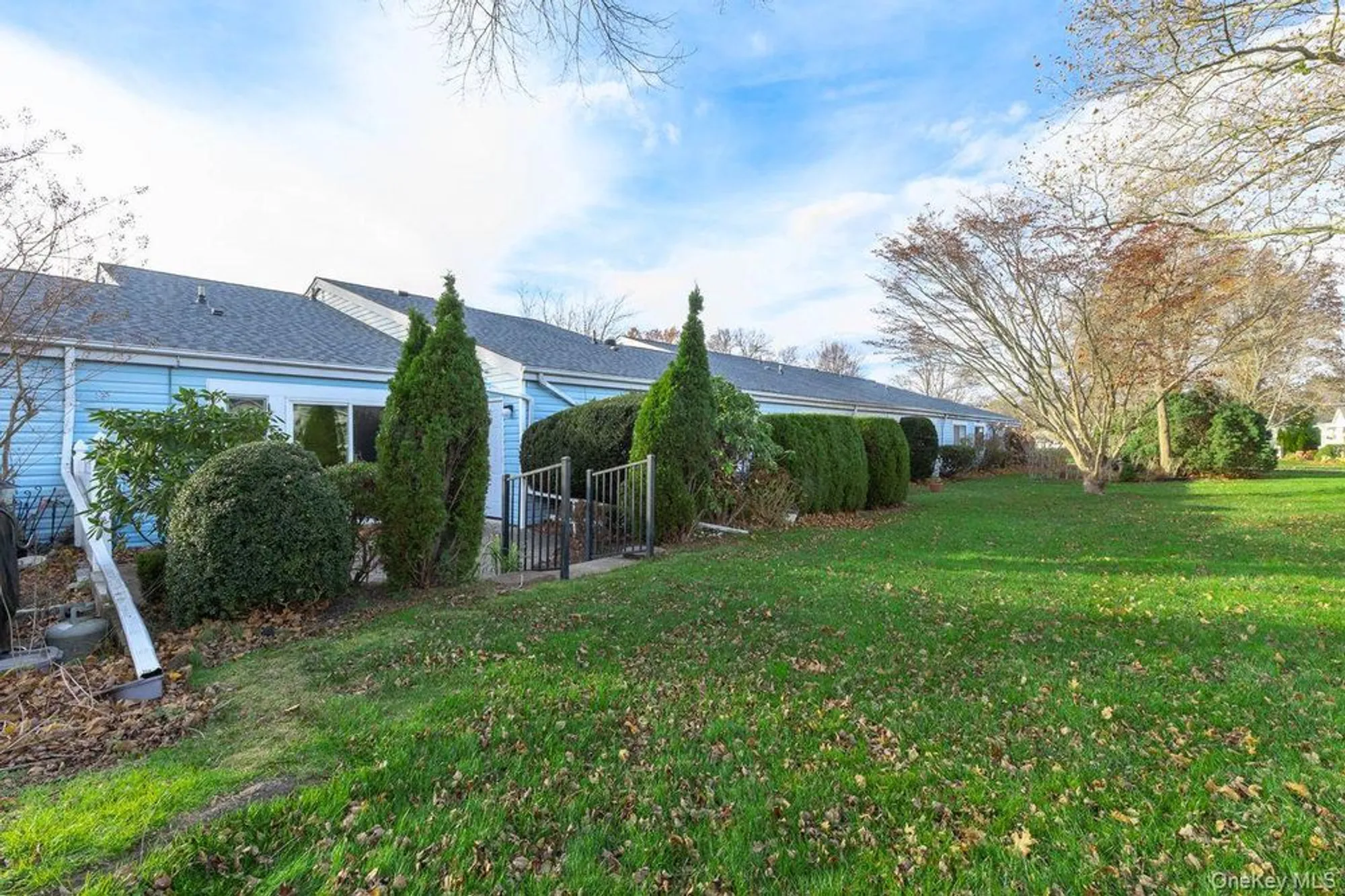 Property Slideshow image 19 of 31 | 705 cabot ct, Saint James, NY, 11780