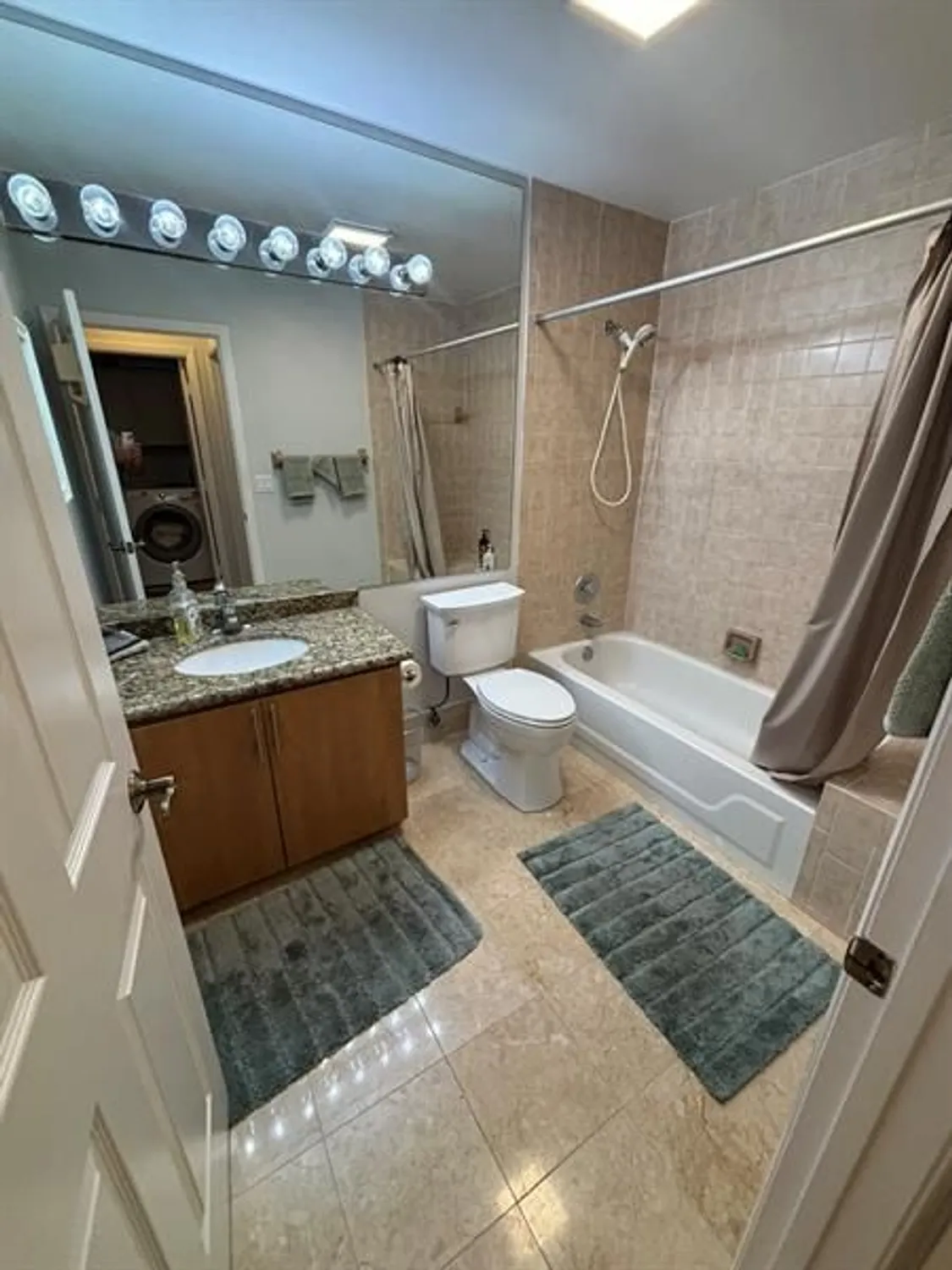 Property Slideshow image 7 of 21 | 4928 boxwood cir, Boynton Beach, FL, 33436