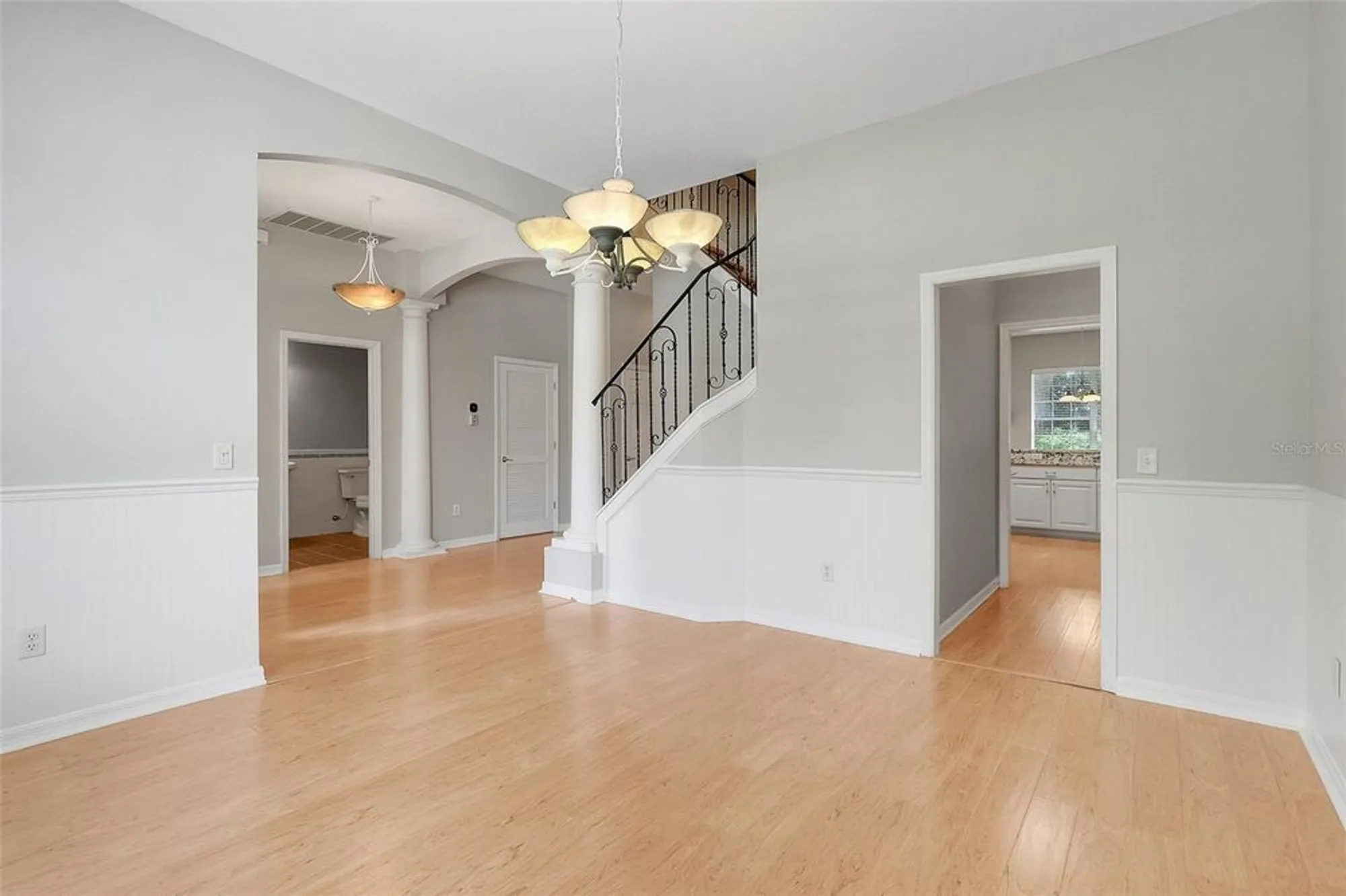 Property Slideshow image 8 of 46 | 1042 avenida sonoma, Lady Lake, FL, 32159