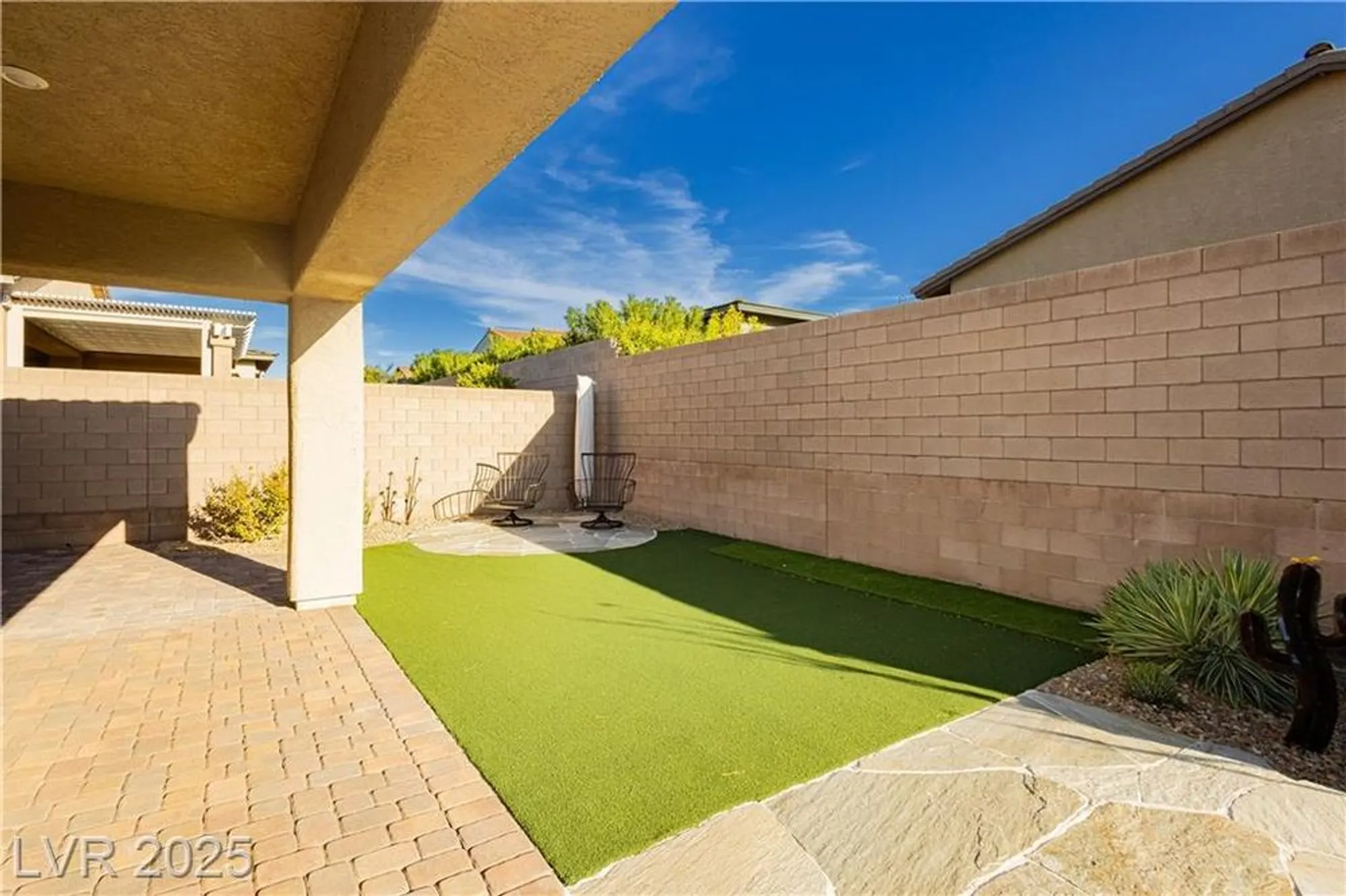 Property Slideshow image 21 of 32 | 461 arches park ave, Henderson, NV, 89011