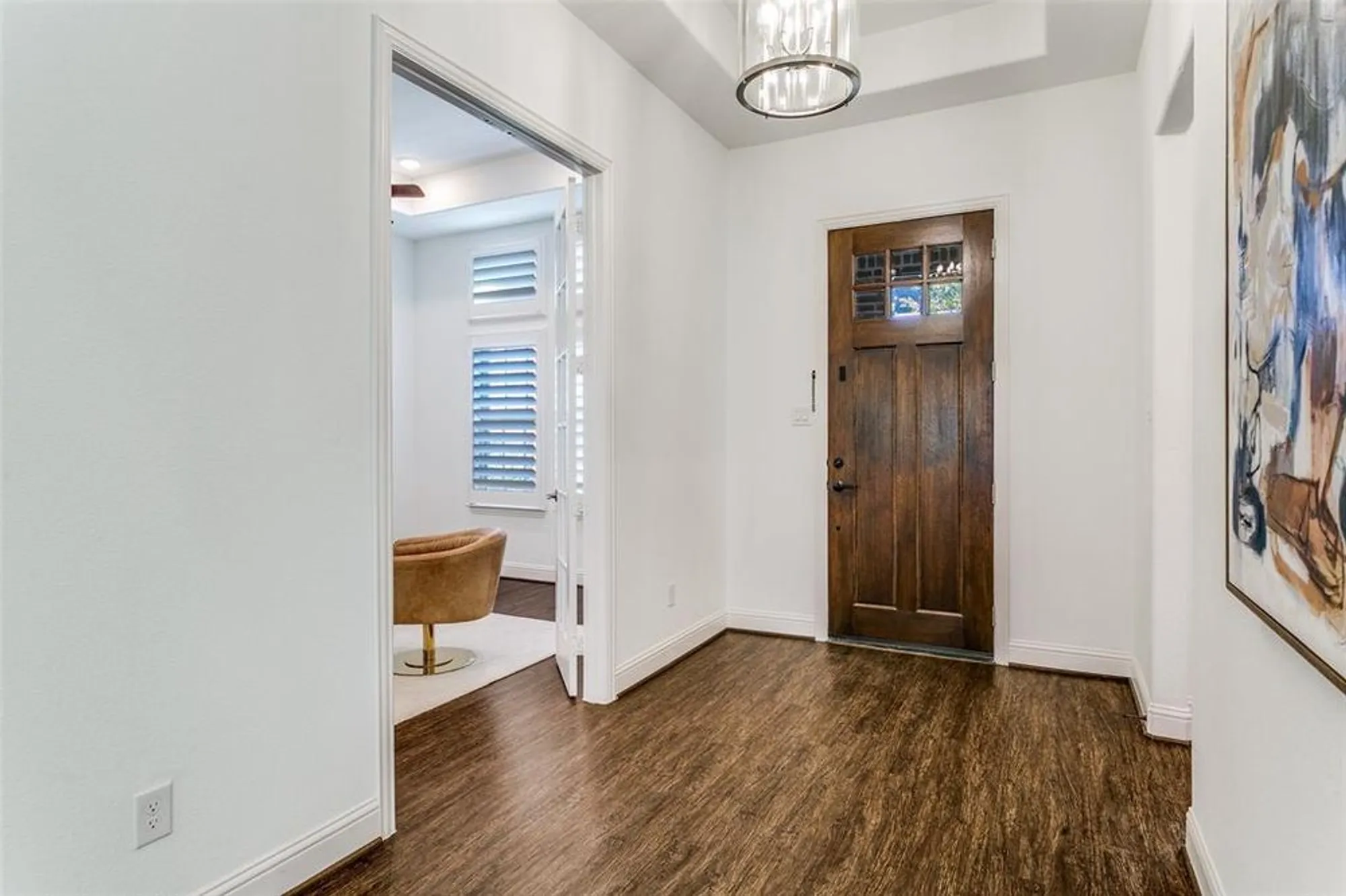 Property Slideshow image 3 of 31 | 8120 isle of skye, Lewisville, TX, 75056