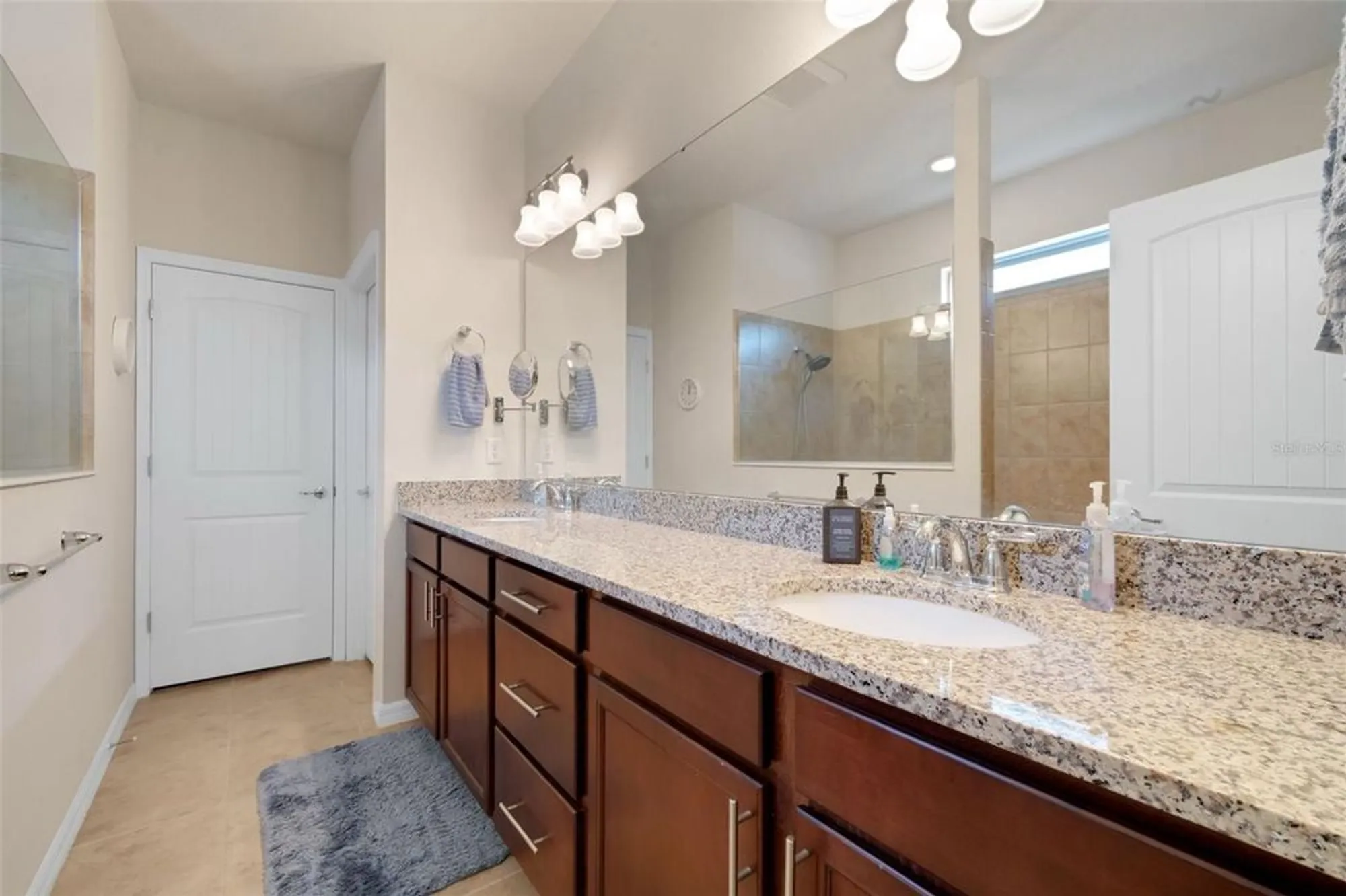 Property Slideshow image 22 of 58 | 333 almansa st, Davenport, FL, 33837