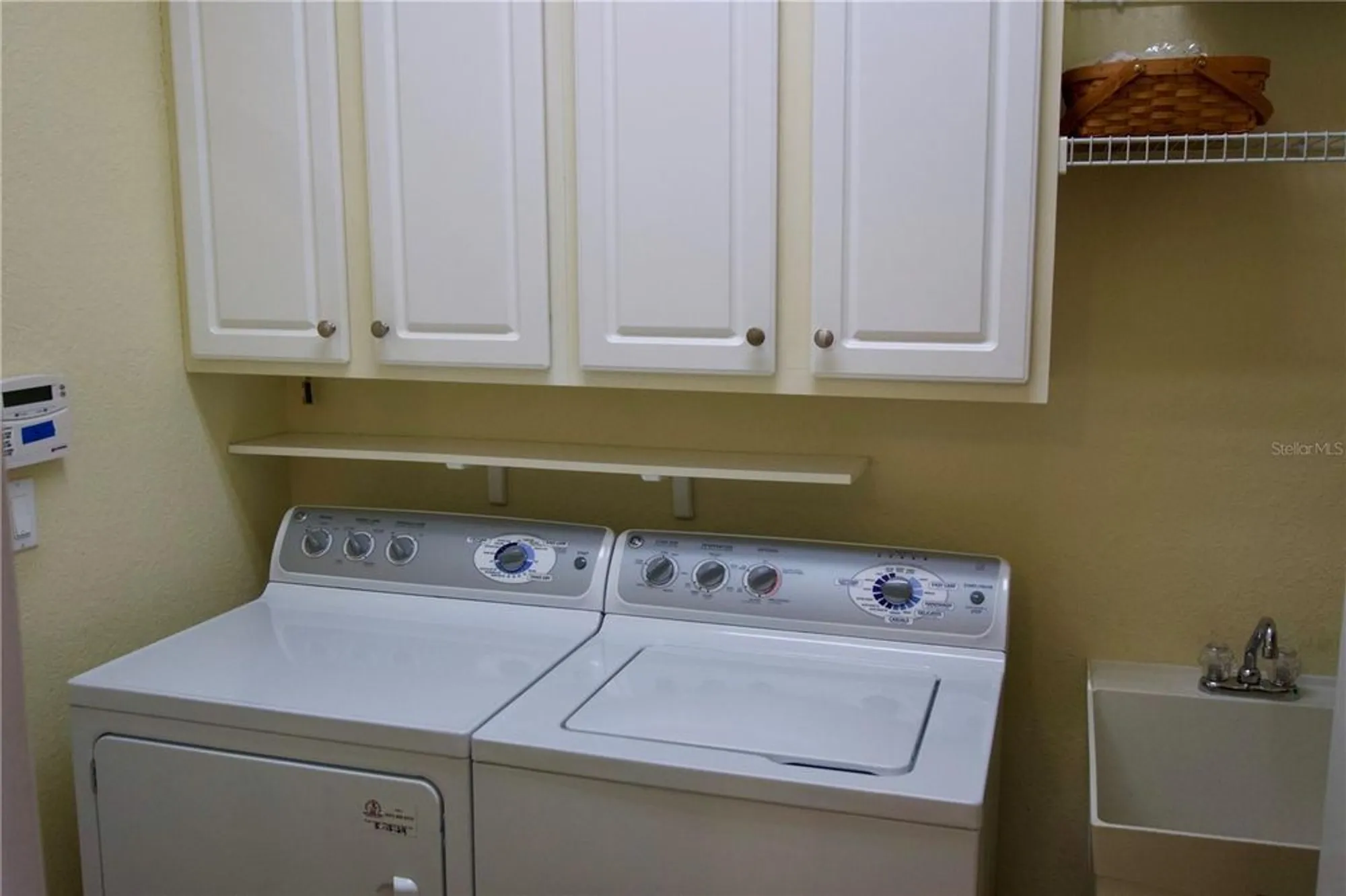 Property Slideshow image 16 of 20 | 9010 heritage sound dr, Bradenton, FL, 34212