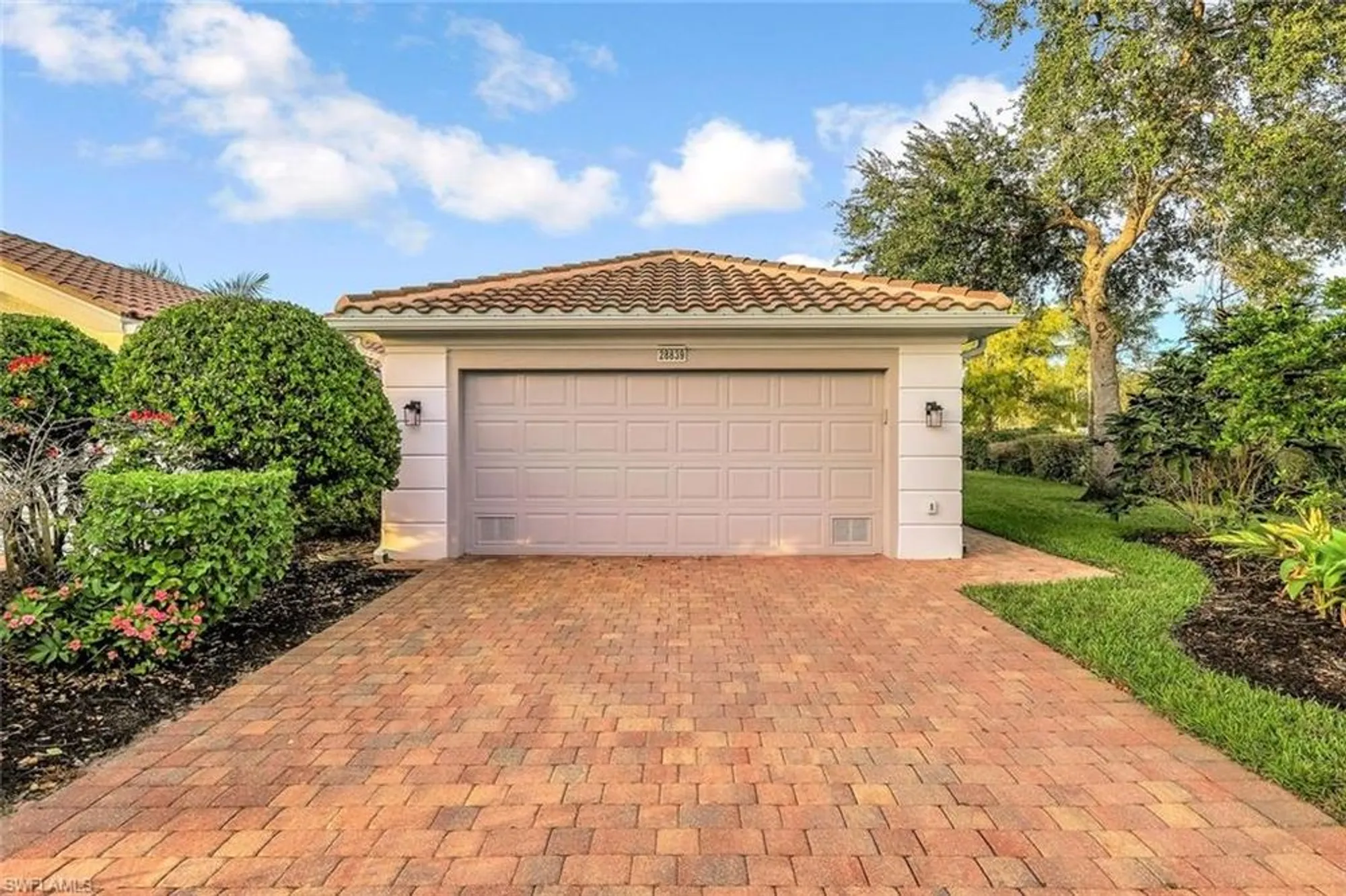 Property Slideshow image 4 of 43 | 28839 vermillion ln, Bonita Springs, FL, 34135