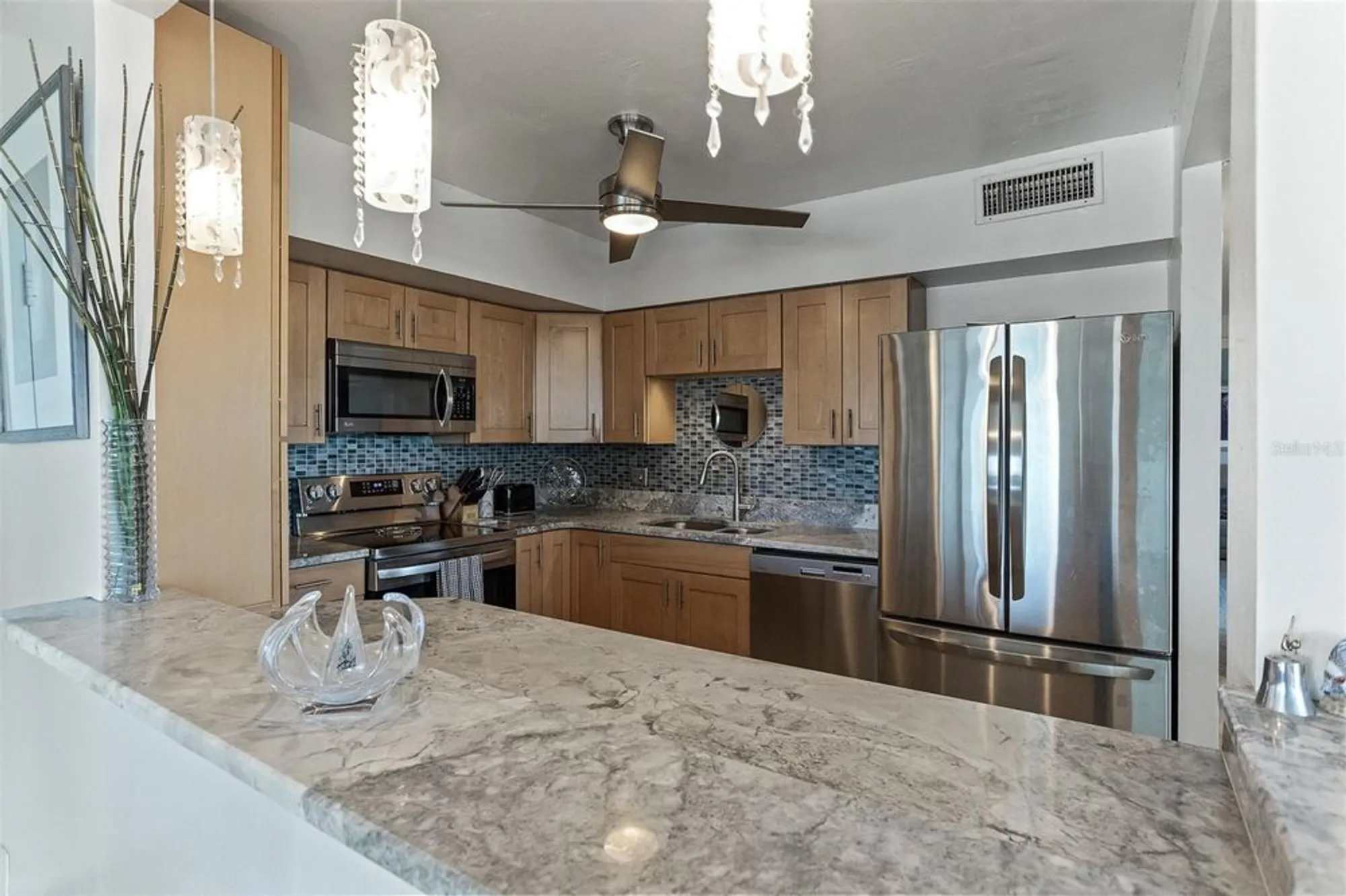 Property Slideshow image 16 of 96 | 30 turner st 604, Clearwater, FL, 33756
