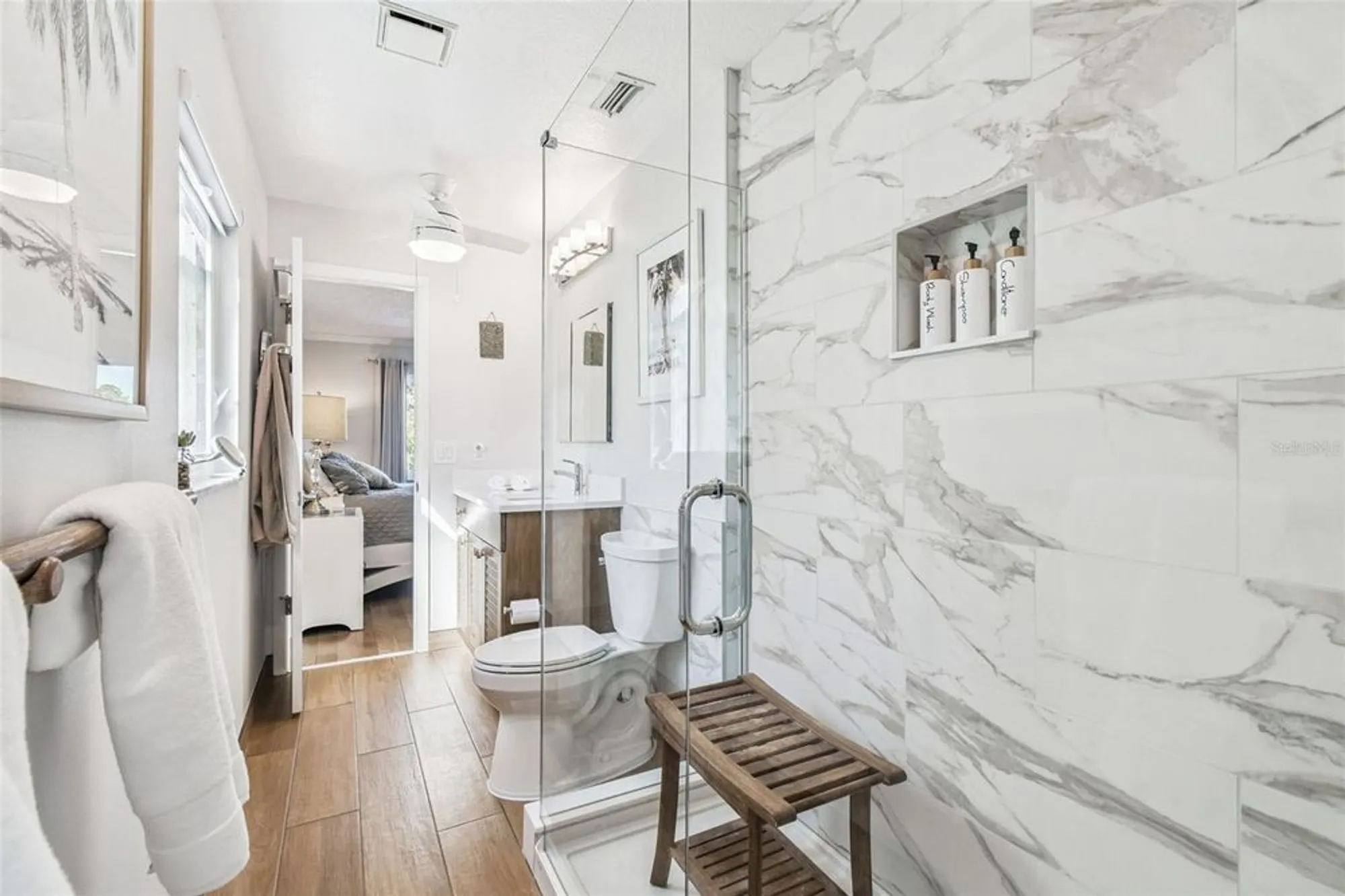 Property Slideshow image 13 of 49 | 11539 scotch pine dr, New Port Richey, FL, 34654