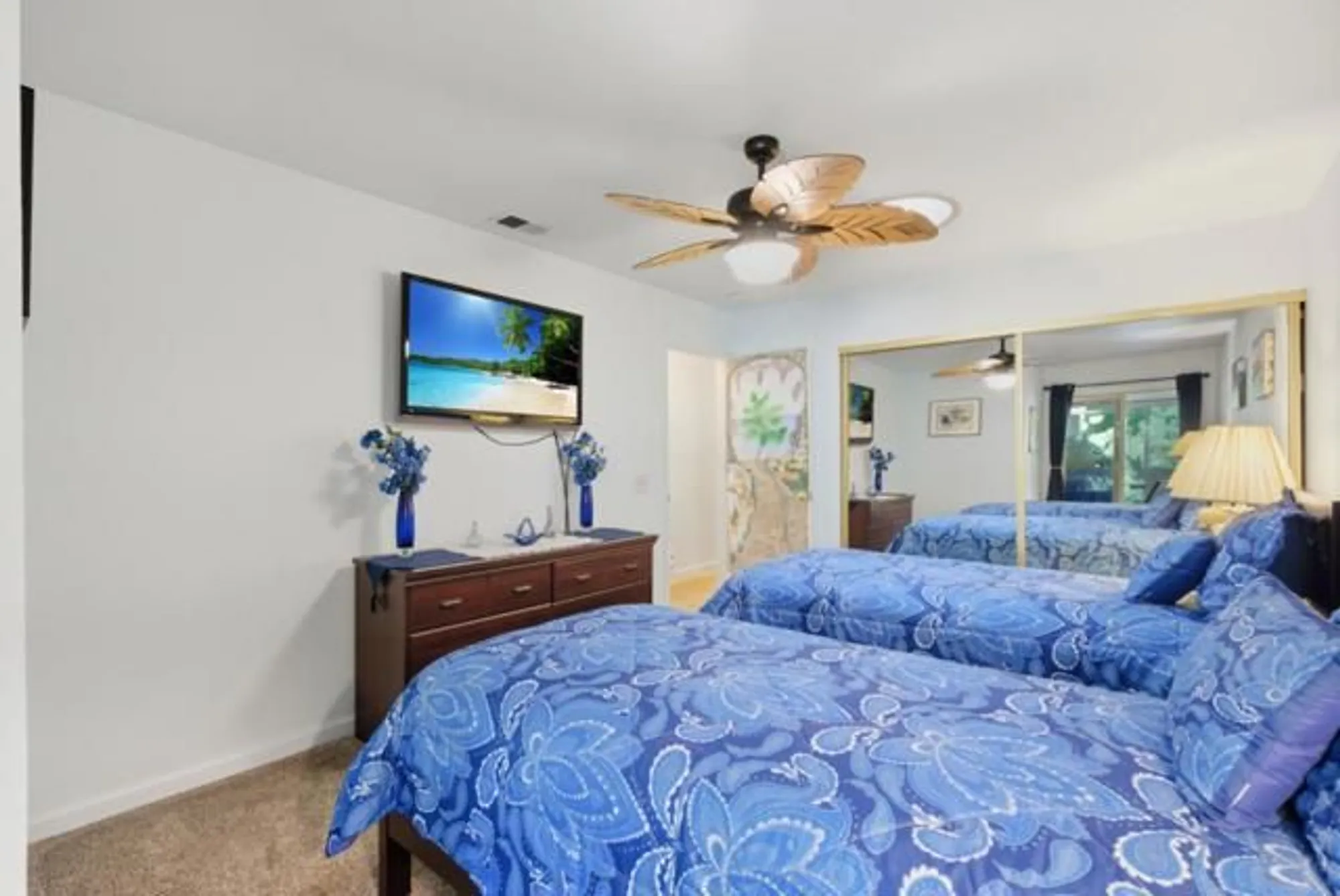 Property Slideshow image 22 of 34 | 8423 chenin blanc ln, San Jose, CA, 95135