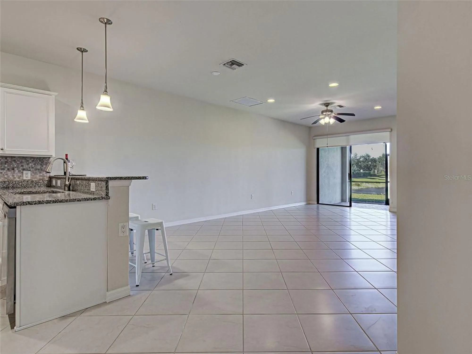 Property Slideshow image 19 of 91 | 19157 serafina st, Venice, FL, 34293