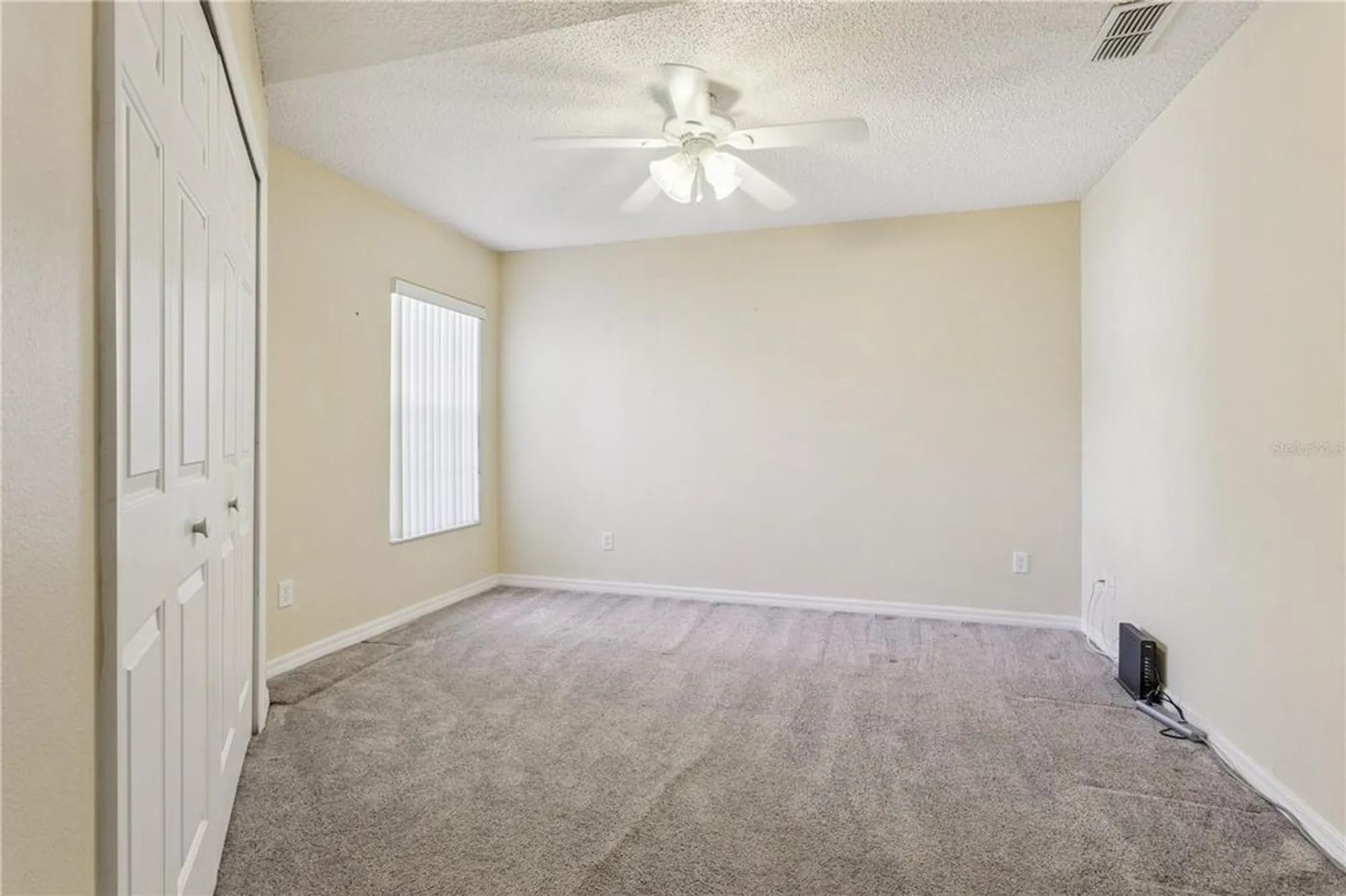 Property Slideshow image 29 of 40 | 4936 sawgrass lake cir, Leesburg, FL, 34748