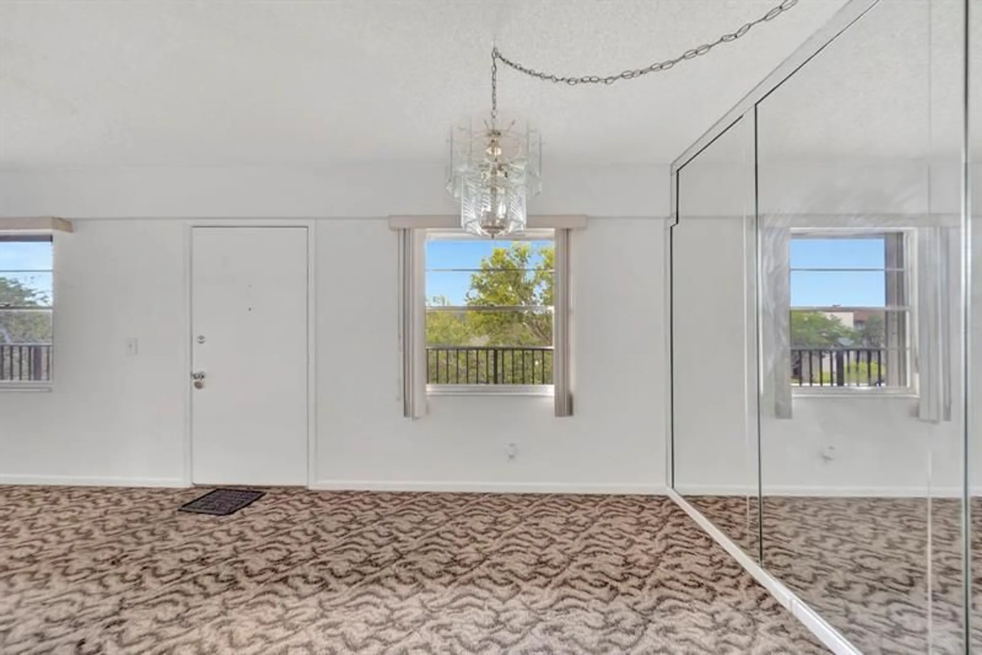 Property Slideshow image 29 of 56 | 13250 sw 7th ct apt 402l, Pembroke Pines, FL, 33027