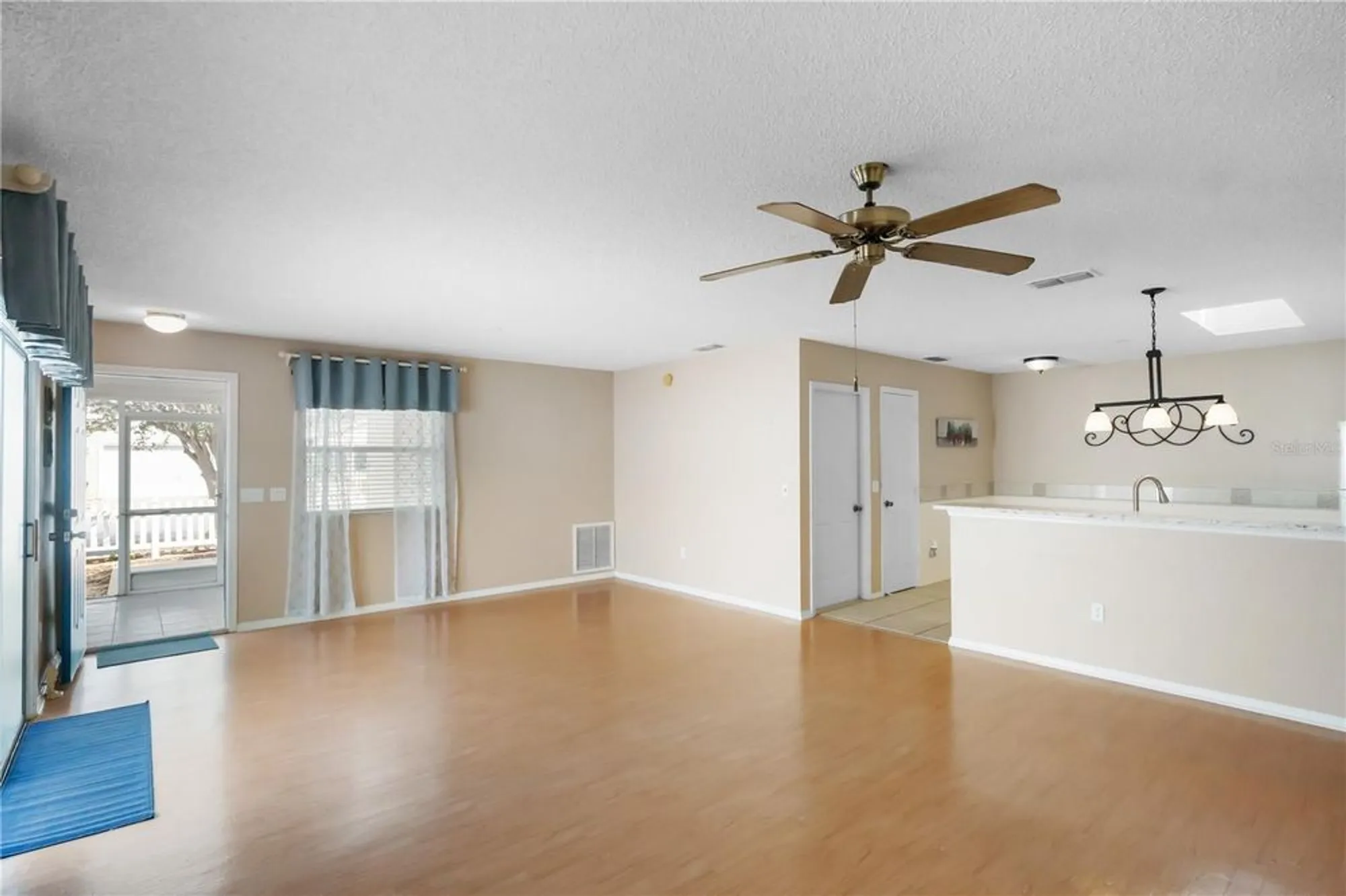 Property Slideshow image 10 of 28 | 1606 campos dr, The Villages, FL, 32162