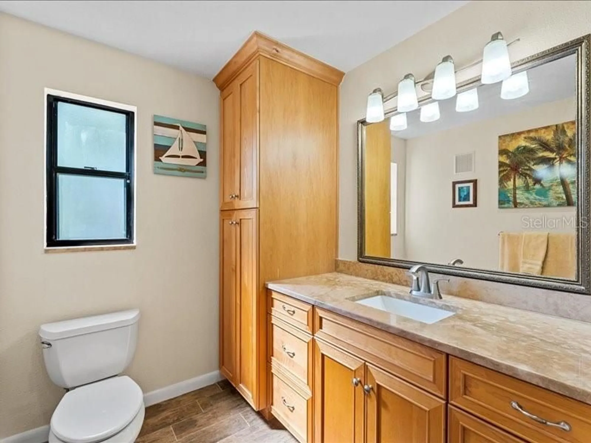 Property Slideshow image 19 of 47 | 8186 terrace garden dr n unit 401, Saint Petersburg, FL, 33709