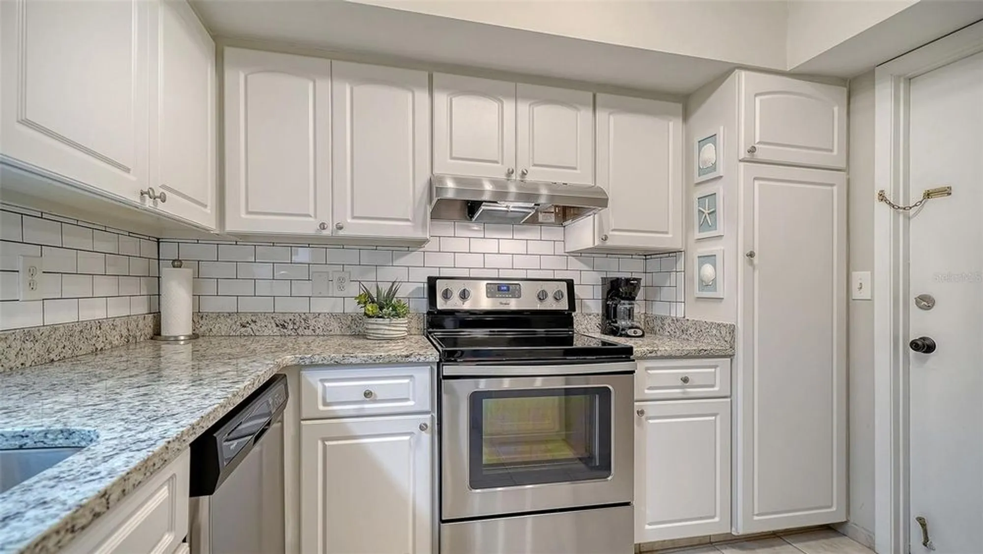 Property Slideshow image 29 of 71 | 199 whispering sands dr apt 201, Sarasota, FL, 34242