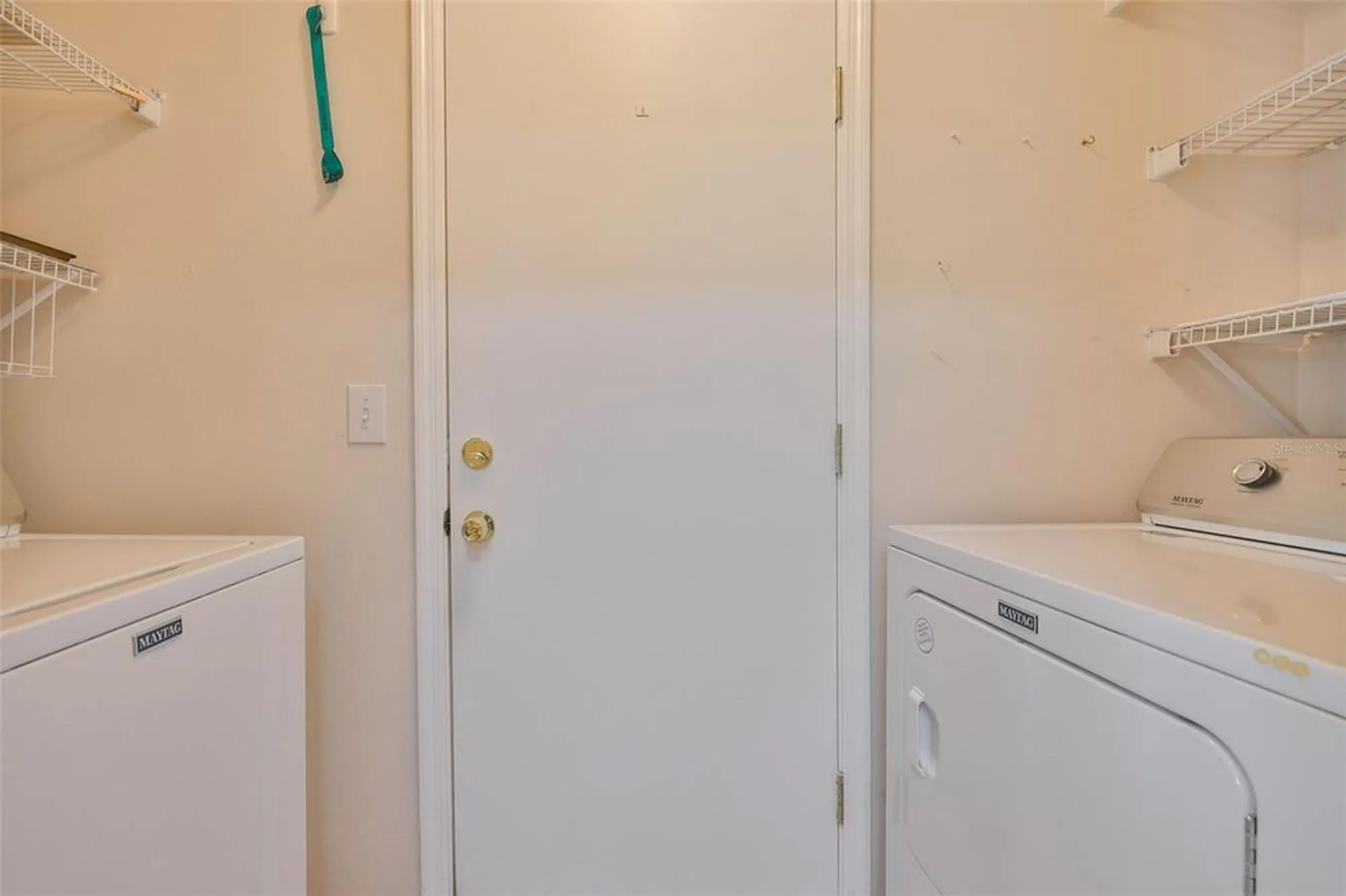 Property Slideshow image 28 of 40 | 2433 nantucket harbor loop, Sun City Center, FL, 33573