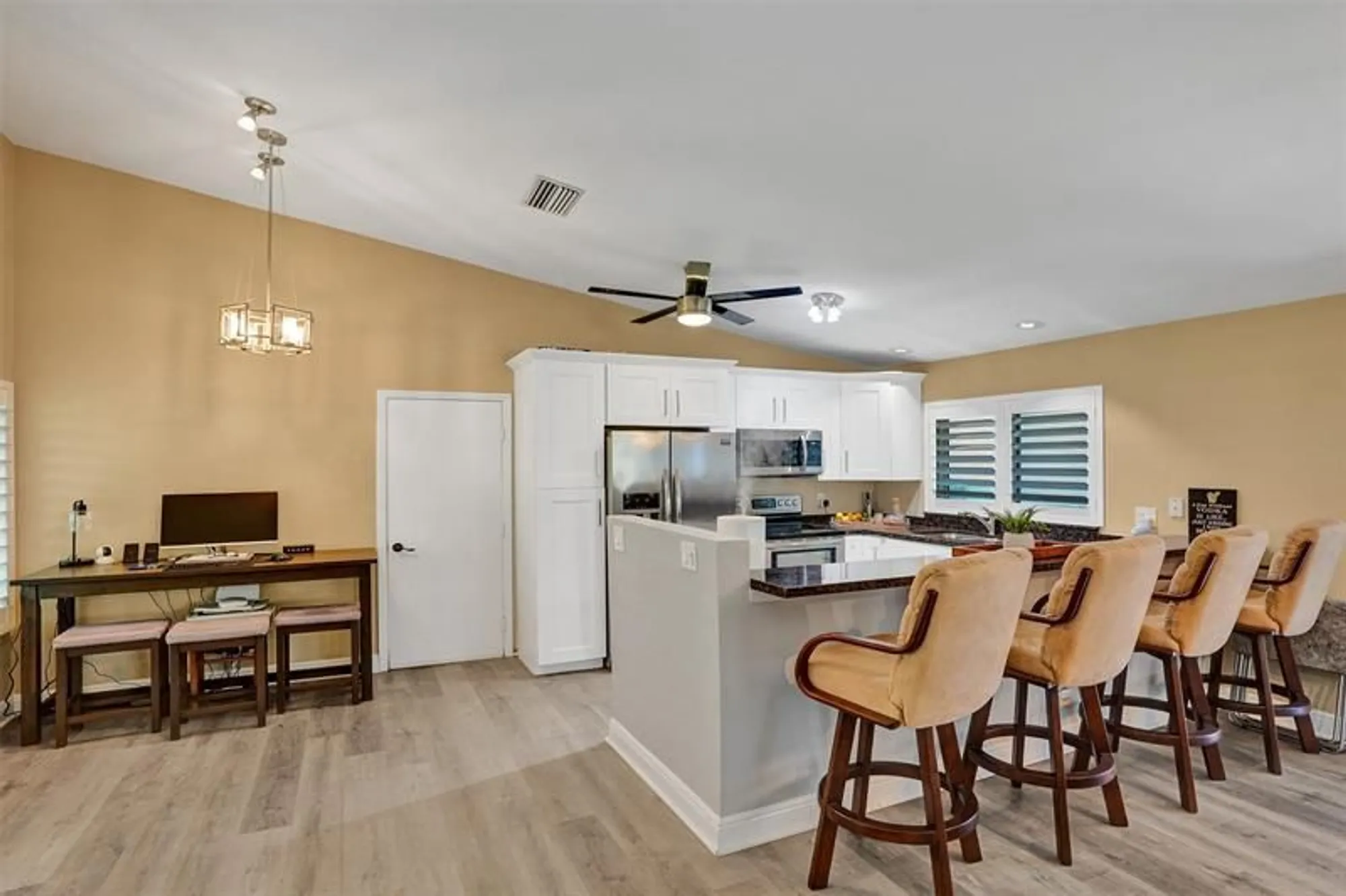 Property Slideshow image 15 of 29 | 5577 ainsley ct, Boynton Beach, FL, 33437