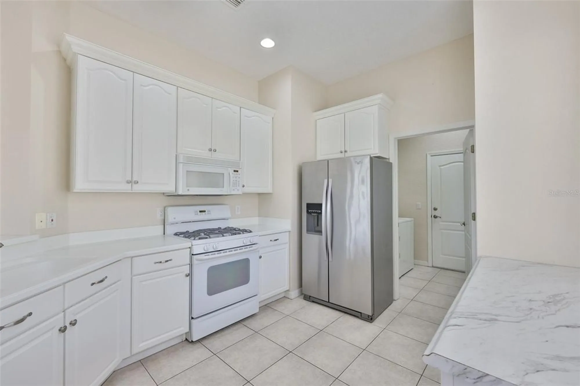Property Slideshow image 9 of 40 | 840 king leon way, Sun City Center, FL, 33573