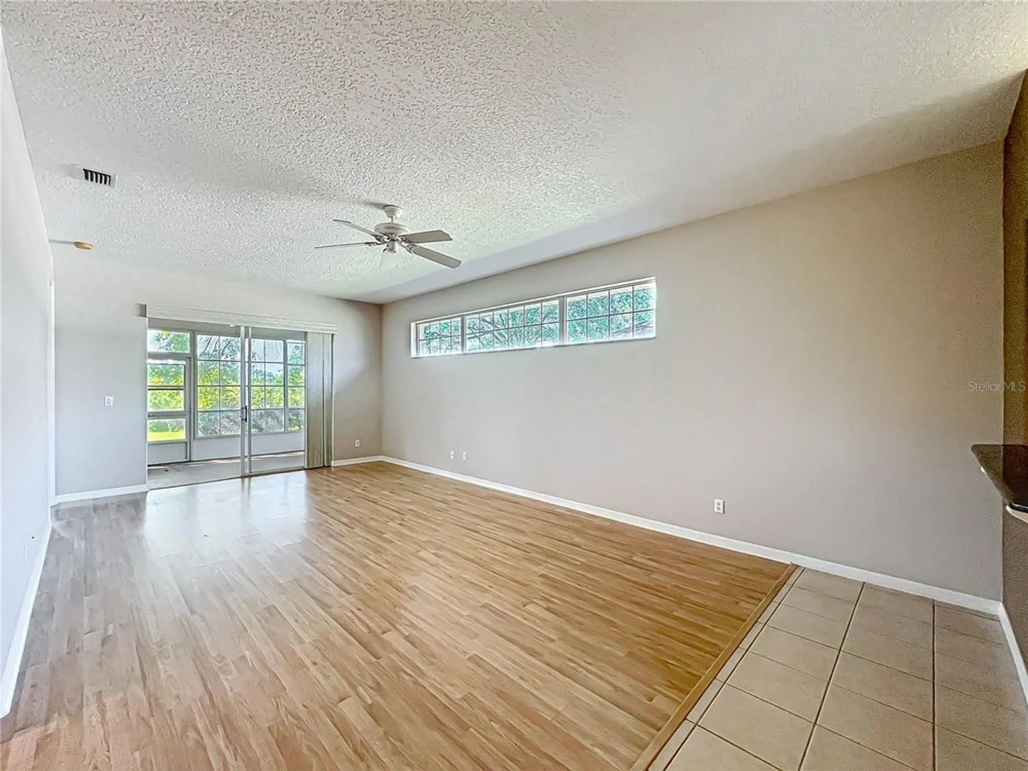 Property Slideshow image 20 of 53 | 21636 king henry ave, Leesburg, FL, 34748