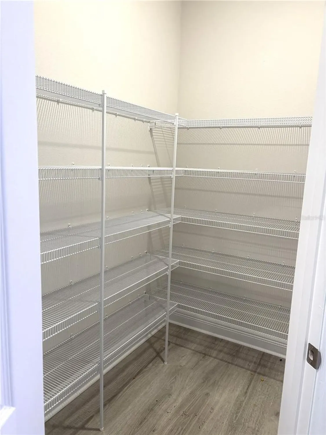 Property Slideshow image 7 of 28 | 6035 plover meadow st, Lithia, FL, 33547