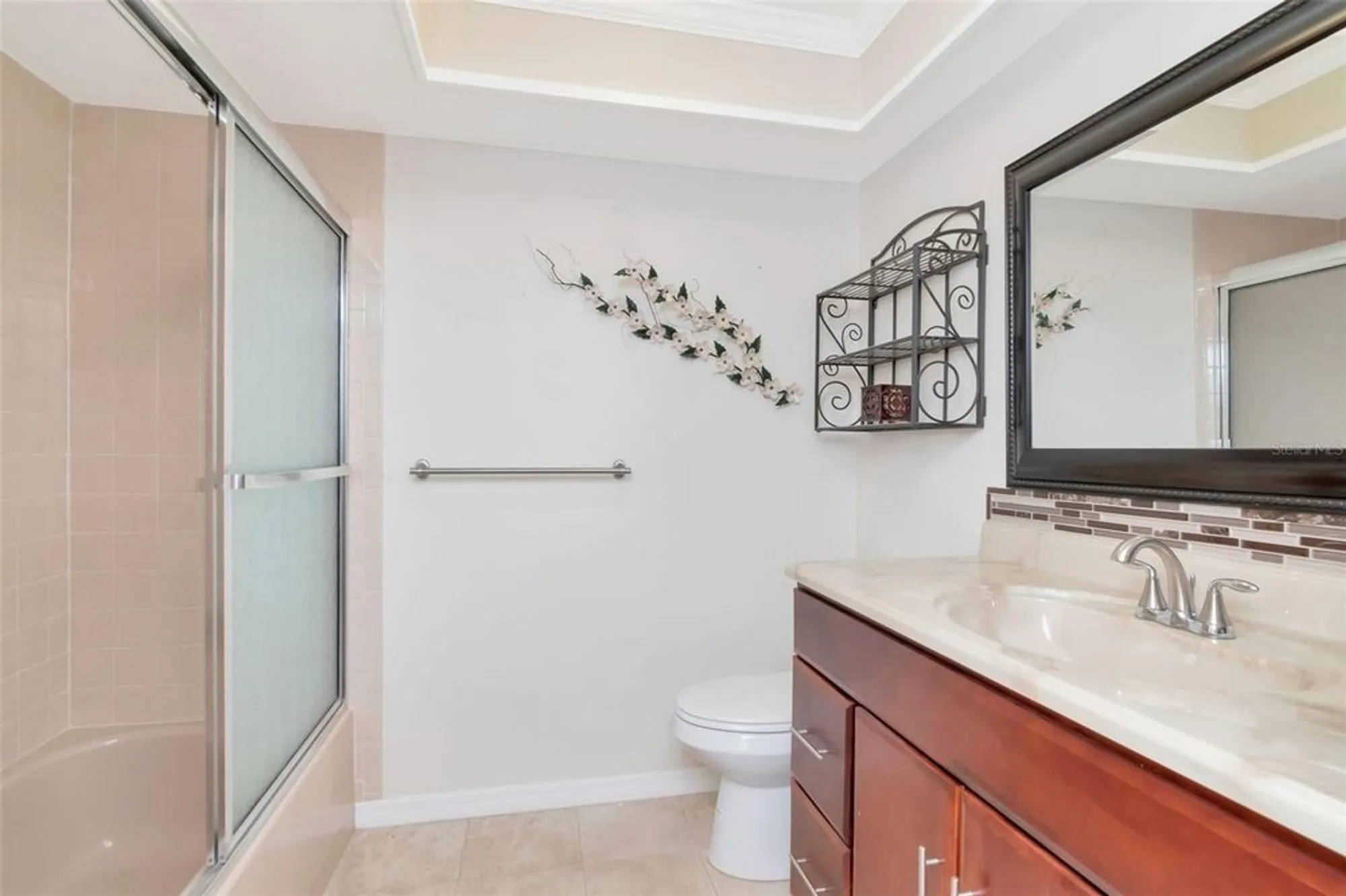 Property Slideshow image 23 of 55 | 2281 shelly dr d, Palm Harbor, FL, 34684