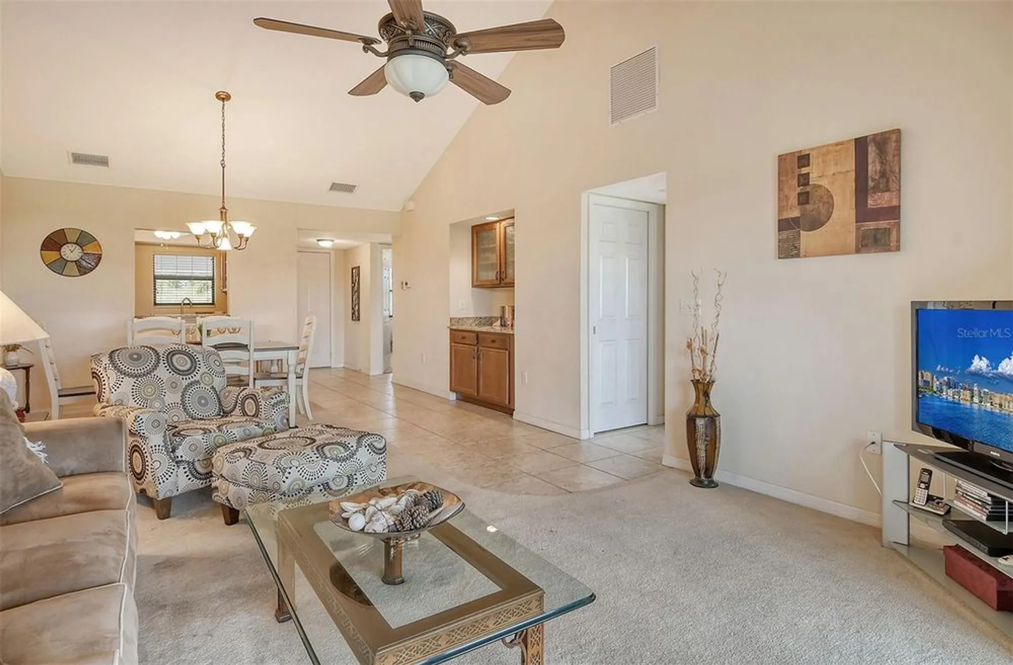 Property Slideshow image 14 of 31 | 1100 capri isles blvd apt 523, Venice, FL, 34292