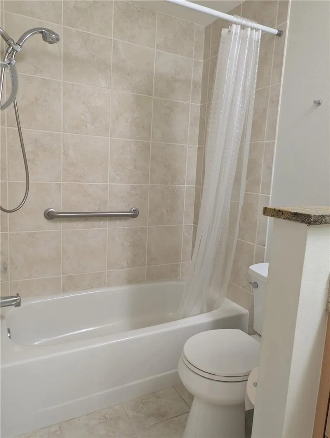 Property Slideshow image 15 of 47 | 9154 42nd ln n # 5, Pinellas Park, FL, 33782