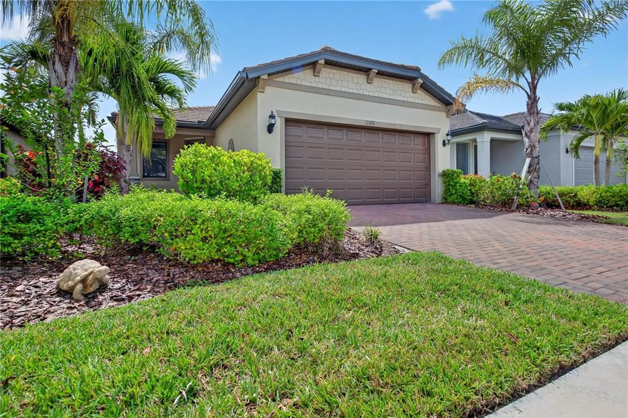 Property Slideshow image 3 of 82 | 2592 brassica dr, North Port, FL, 34289