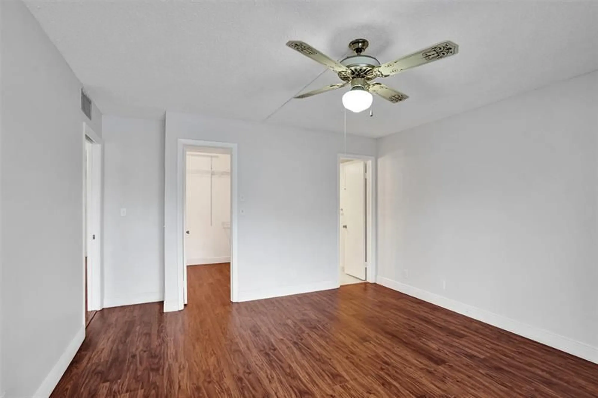 Property Slideshow image 46 of 66 | 7432 ashmont cir 208, Tamarac, FL, 33321