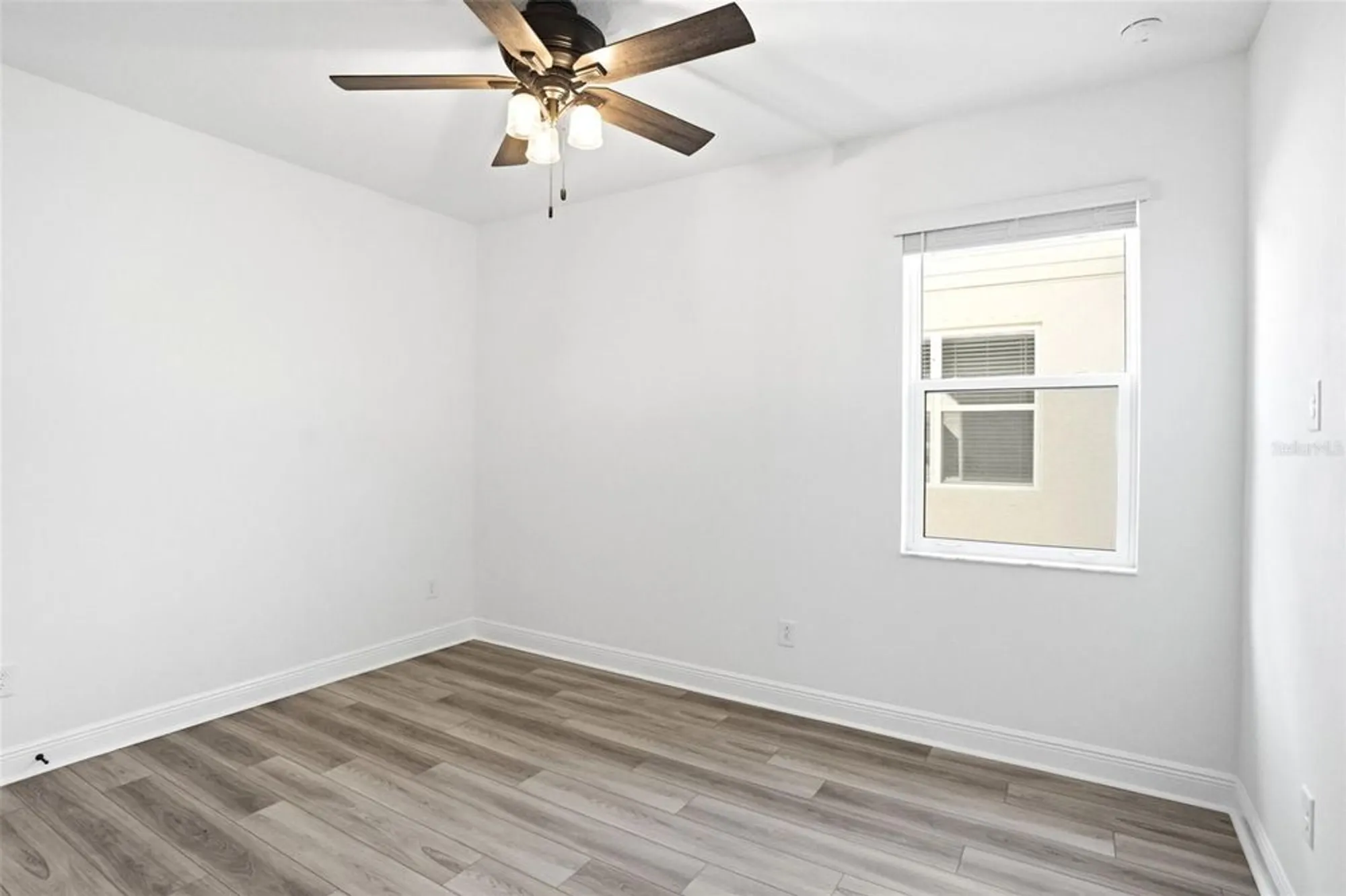 Property Slideshow image 20 of 61 | 17333 savory mist cir, Bradenton, FL, 34211