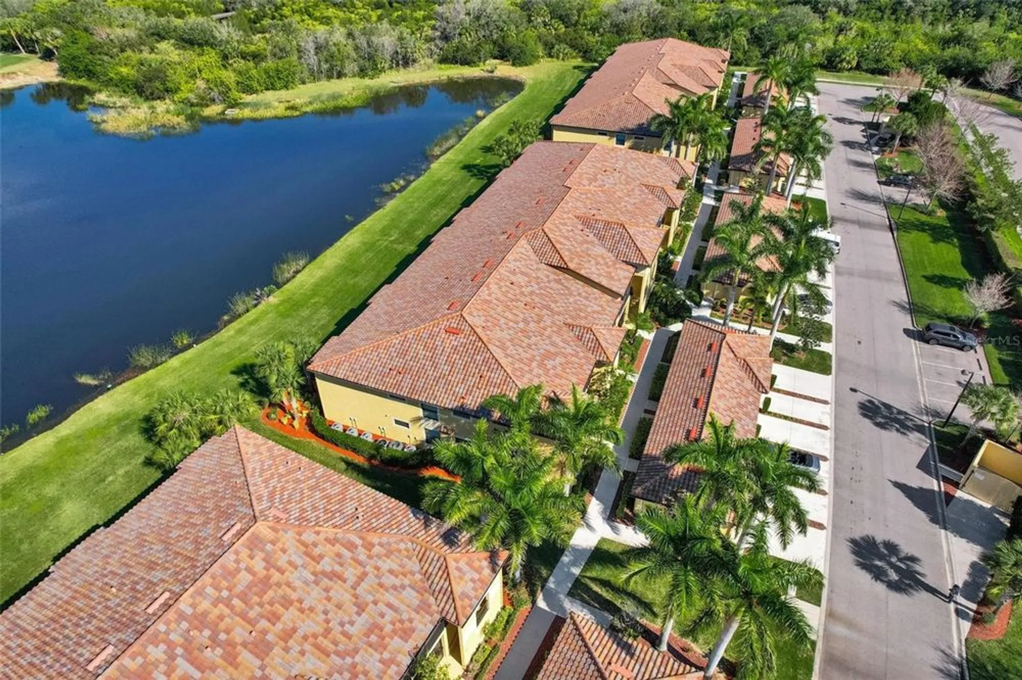 Property Slideshow image 43 of 58 | 7305 river hammock dr 204, Bradenton, FL, 34212