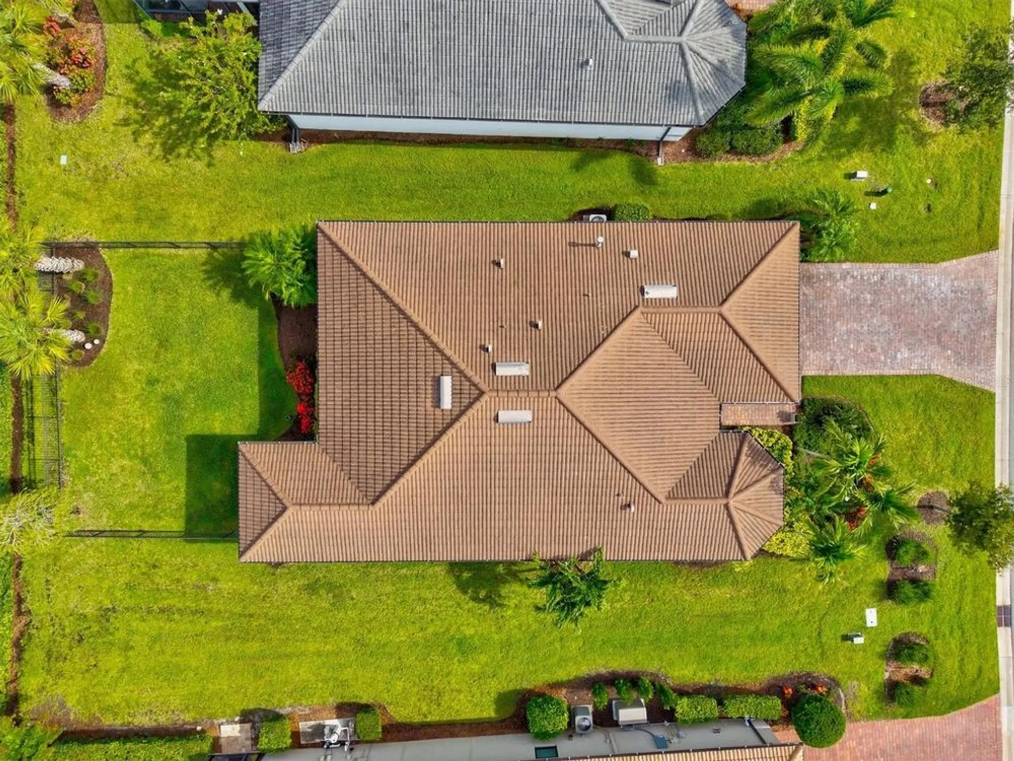 Property Slideshow image 41 of 80 | 16710 ellsworth ave, Bradenton, FL, 34202