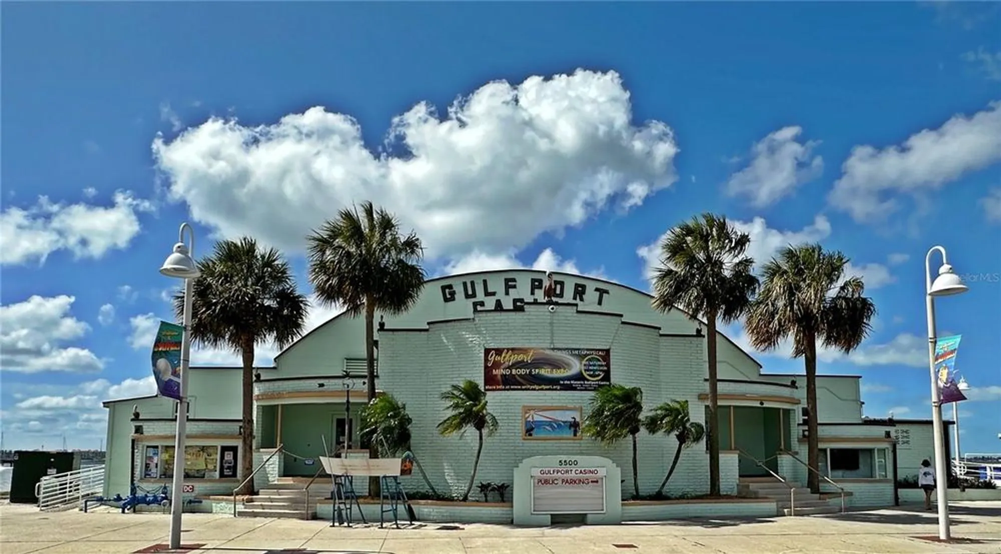 Property Slideshow image 96 of 99 | 5925 shore blvd 505, Gulfport, FL, 33707