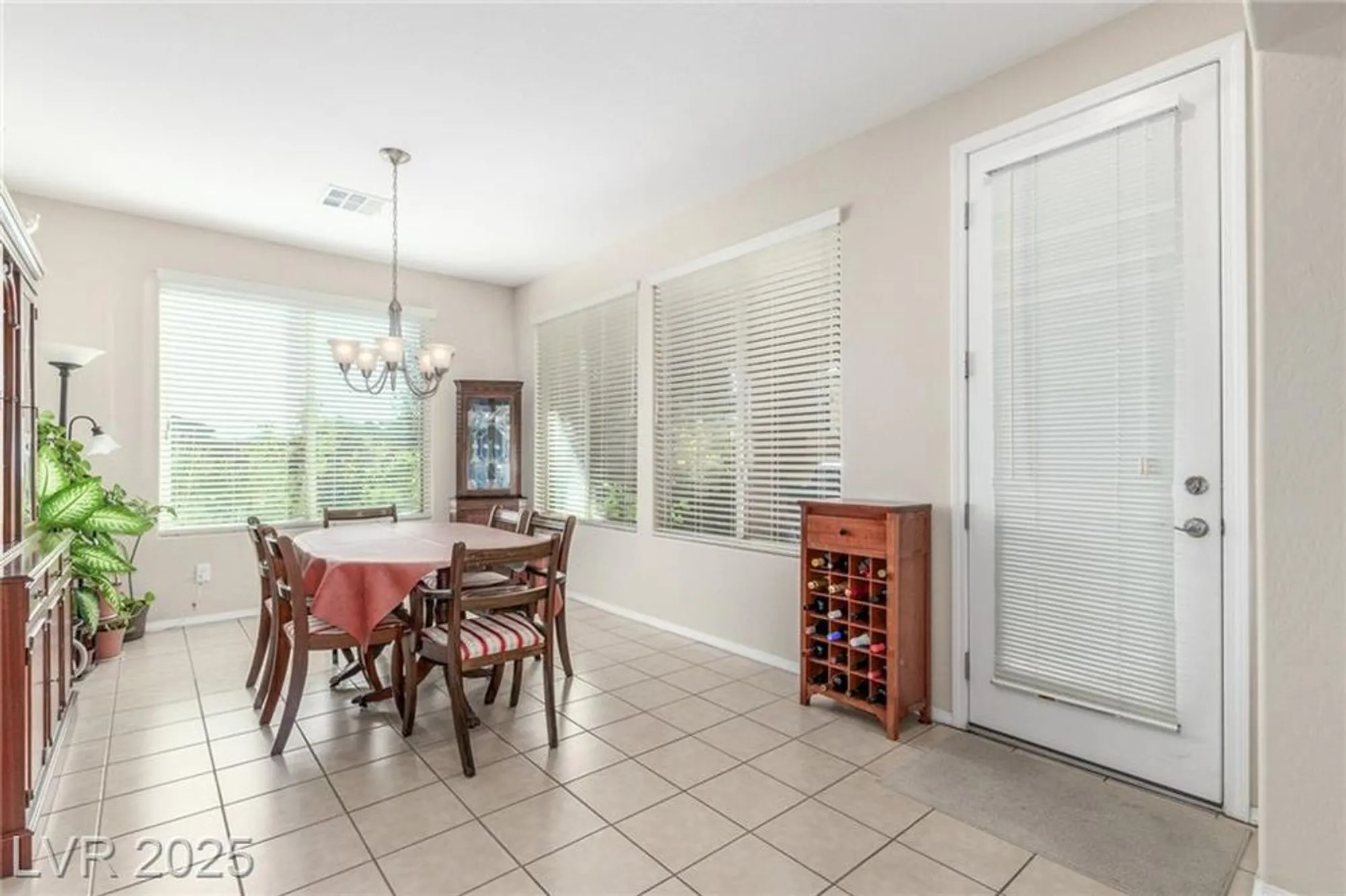 Property Slideshow image 11 of 51 | 5620 serenity haven st, North Las Vegas, NV, 89081