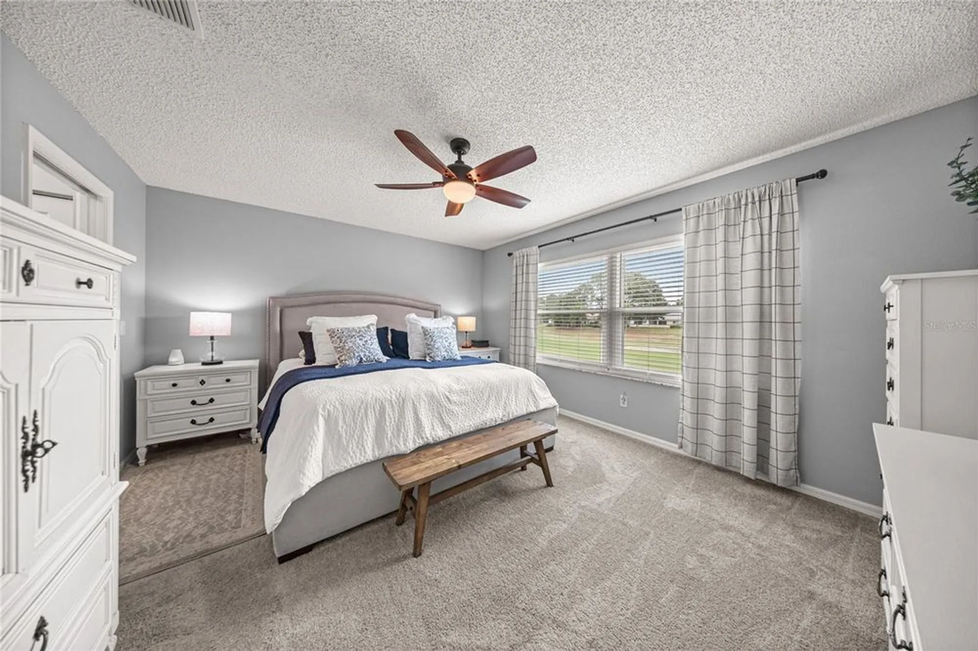 Property Slideshow image 18 of 27 | 9482 sw 93rd loop, Ocala, FL, 34481