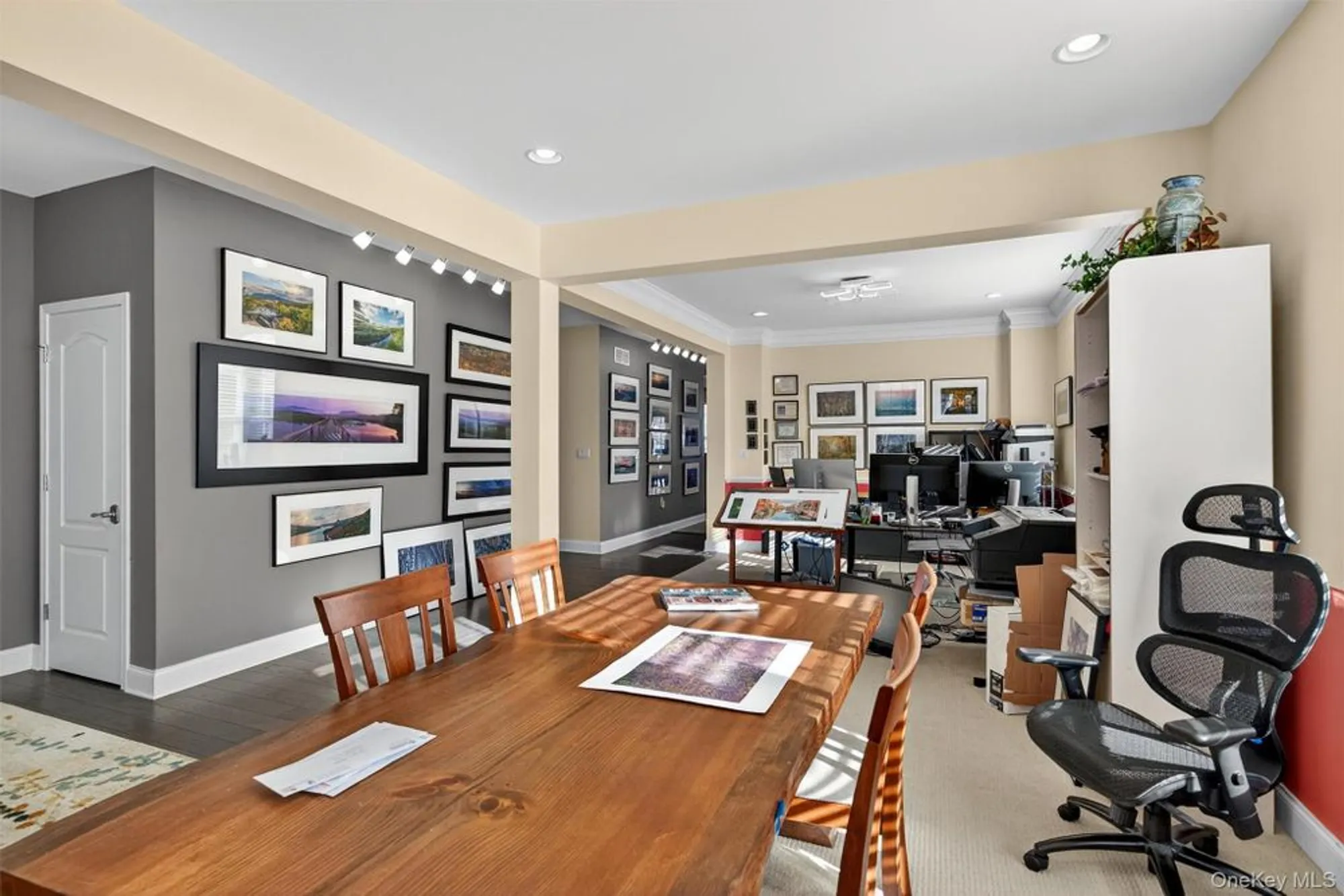 Property Slideshow image 7 of 43 | 21 cyprus dr, Middletown, NY, 10940